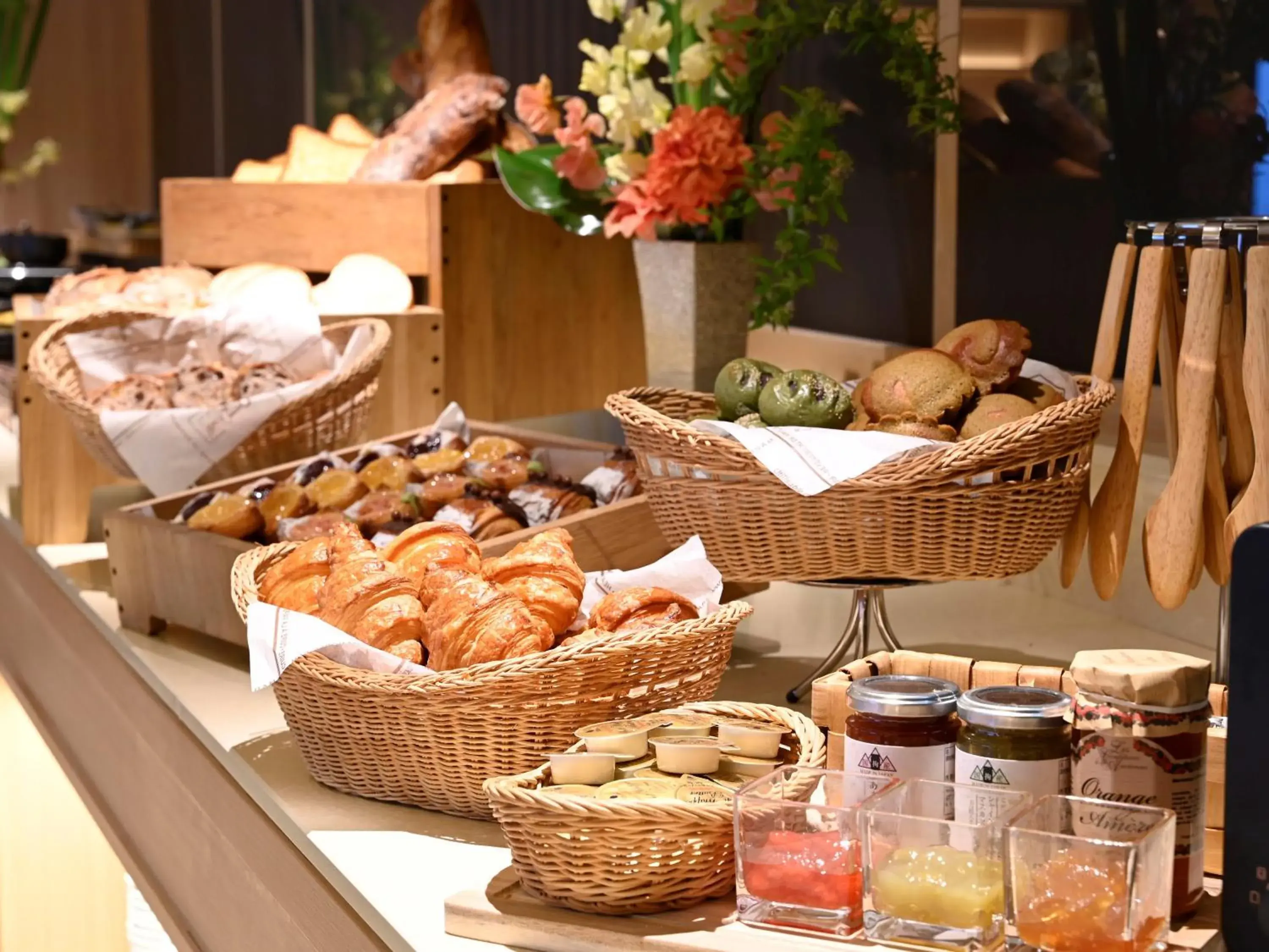 Buffet breakfast in Kobe Portopia Hotel Buffet breakfast in Kobe Portopia Hotel