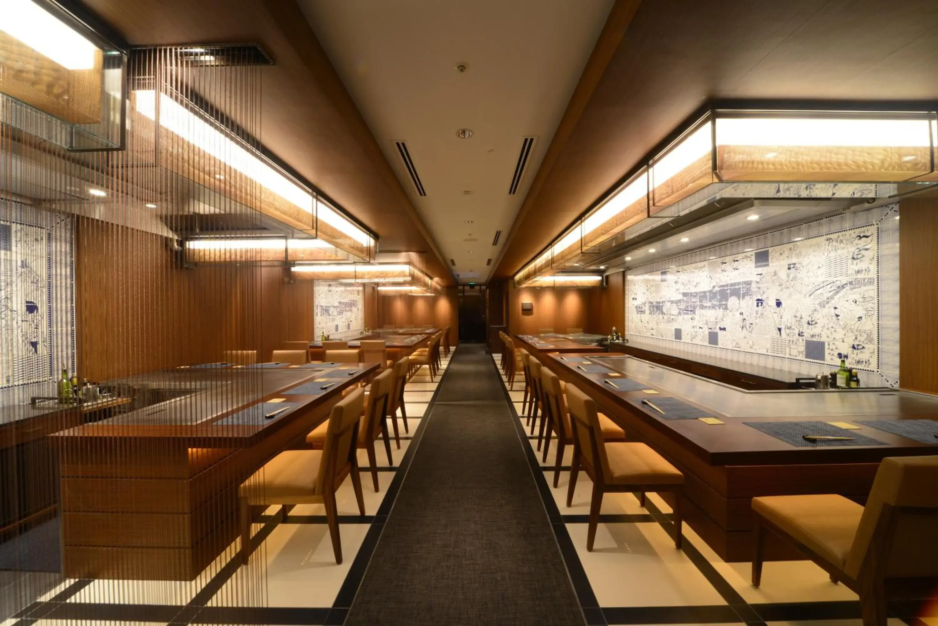 Restaurant/places to eat in Kobe Portopia Hotel Restaurant/places to eat in Kobe Portopia Hotel