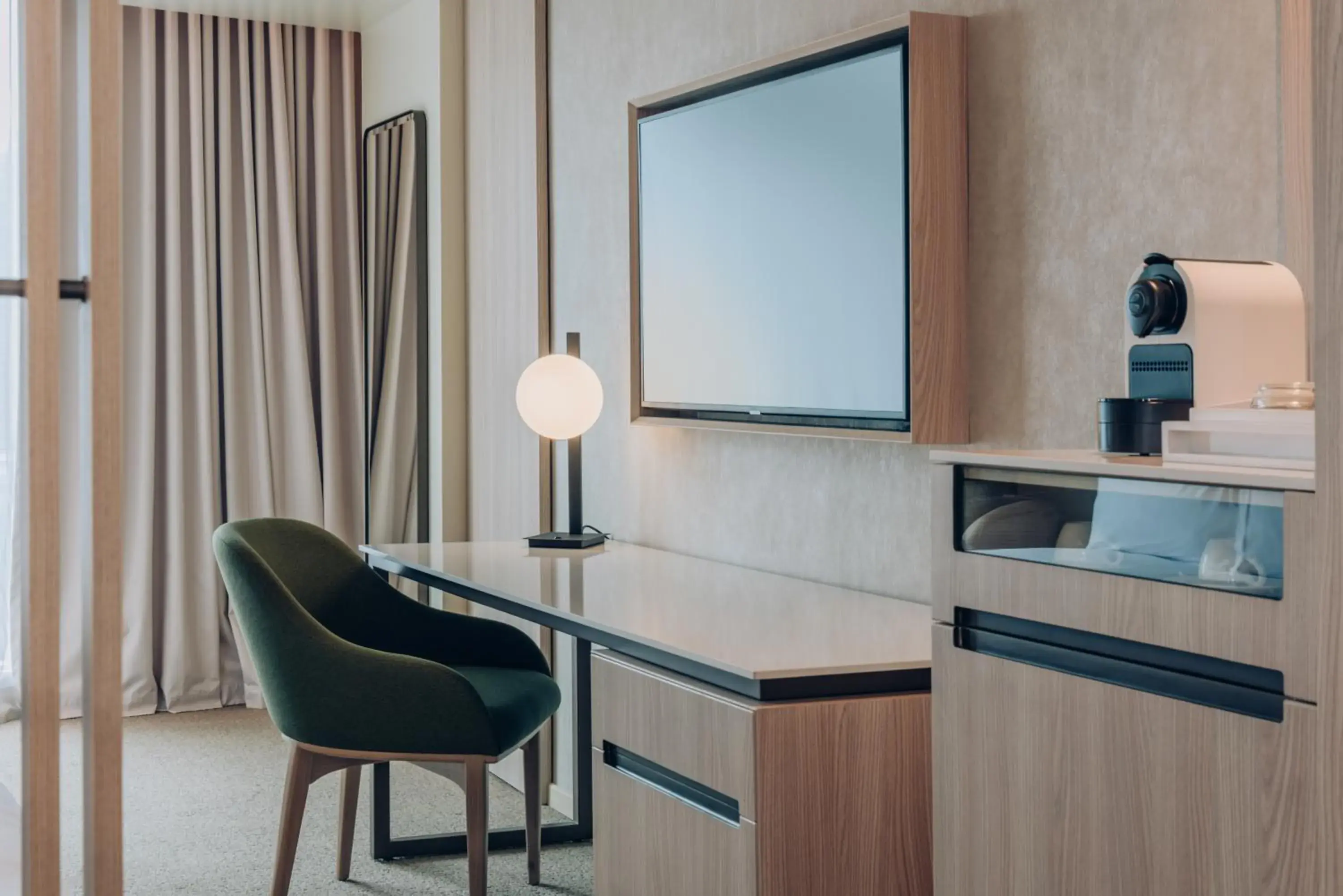 TV and multimedia in Iberostar Selection Miraflores TV and multimedia in Iberostar Selection Miraflores