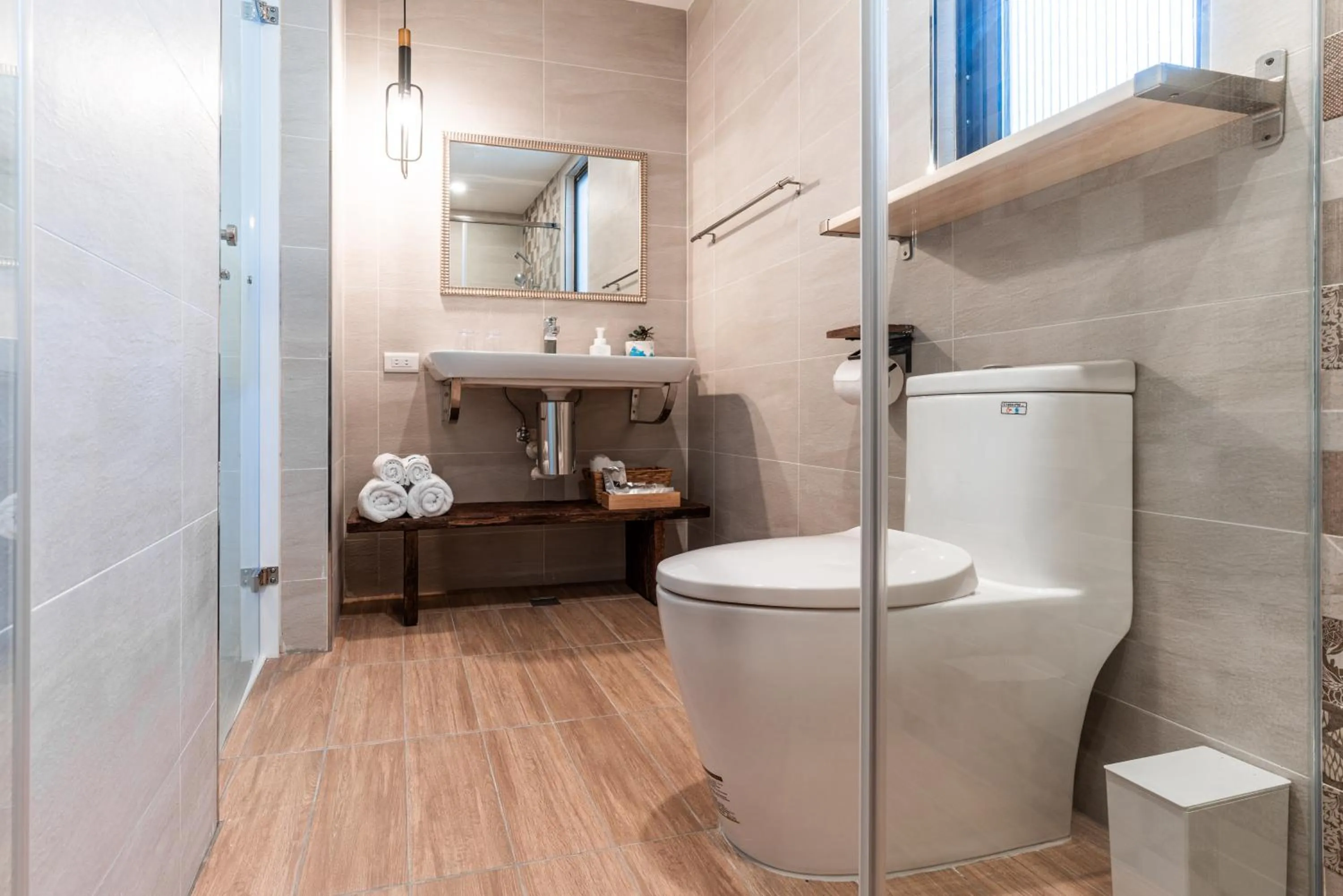 Shower in Marbordo B&B