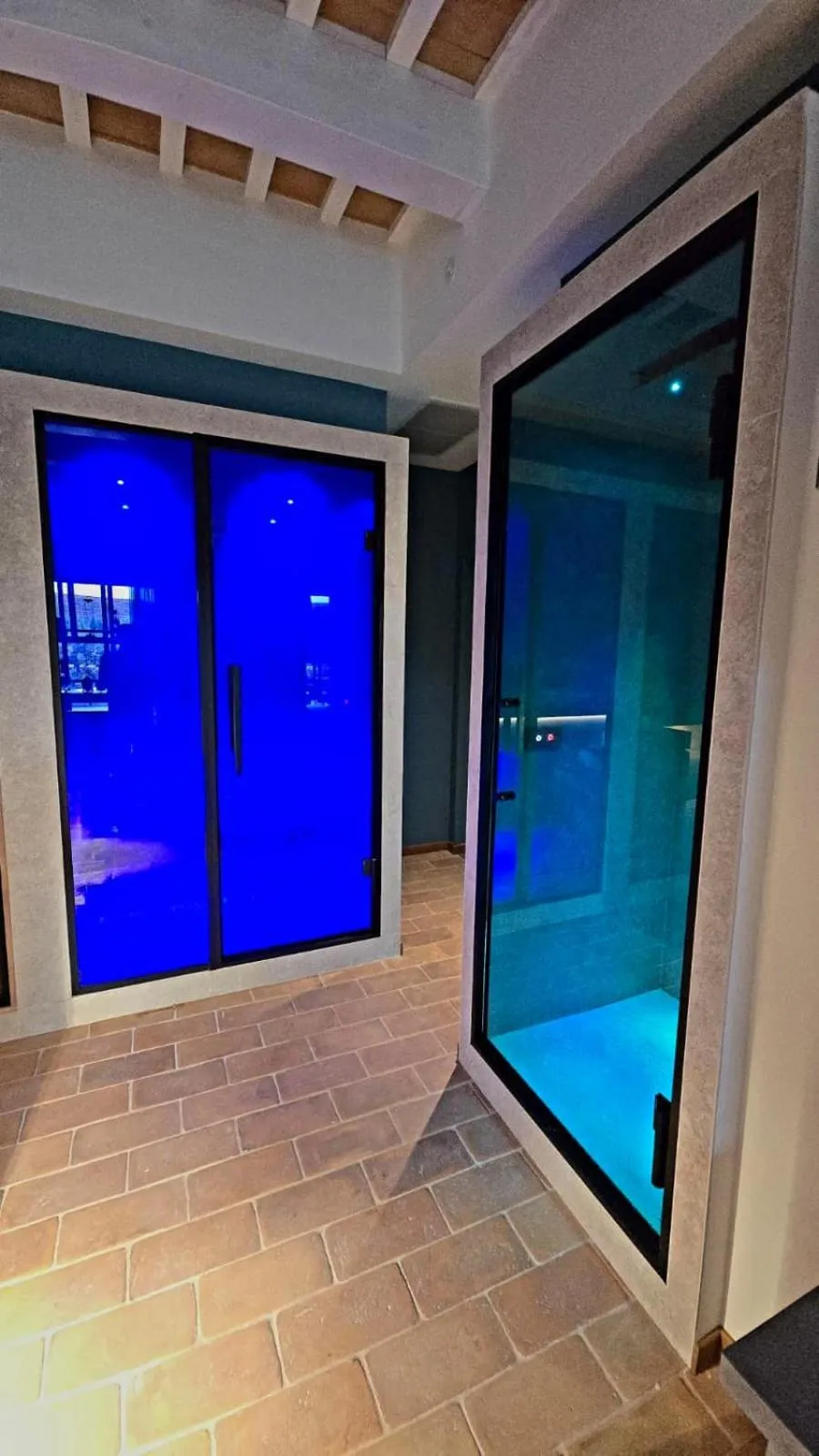 Steam room in Villa Francesca Relais