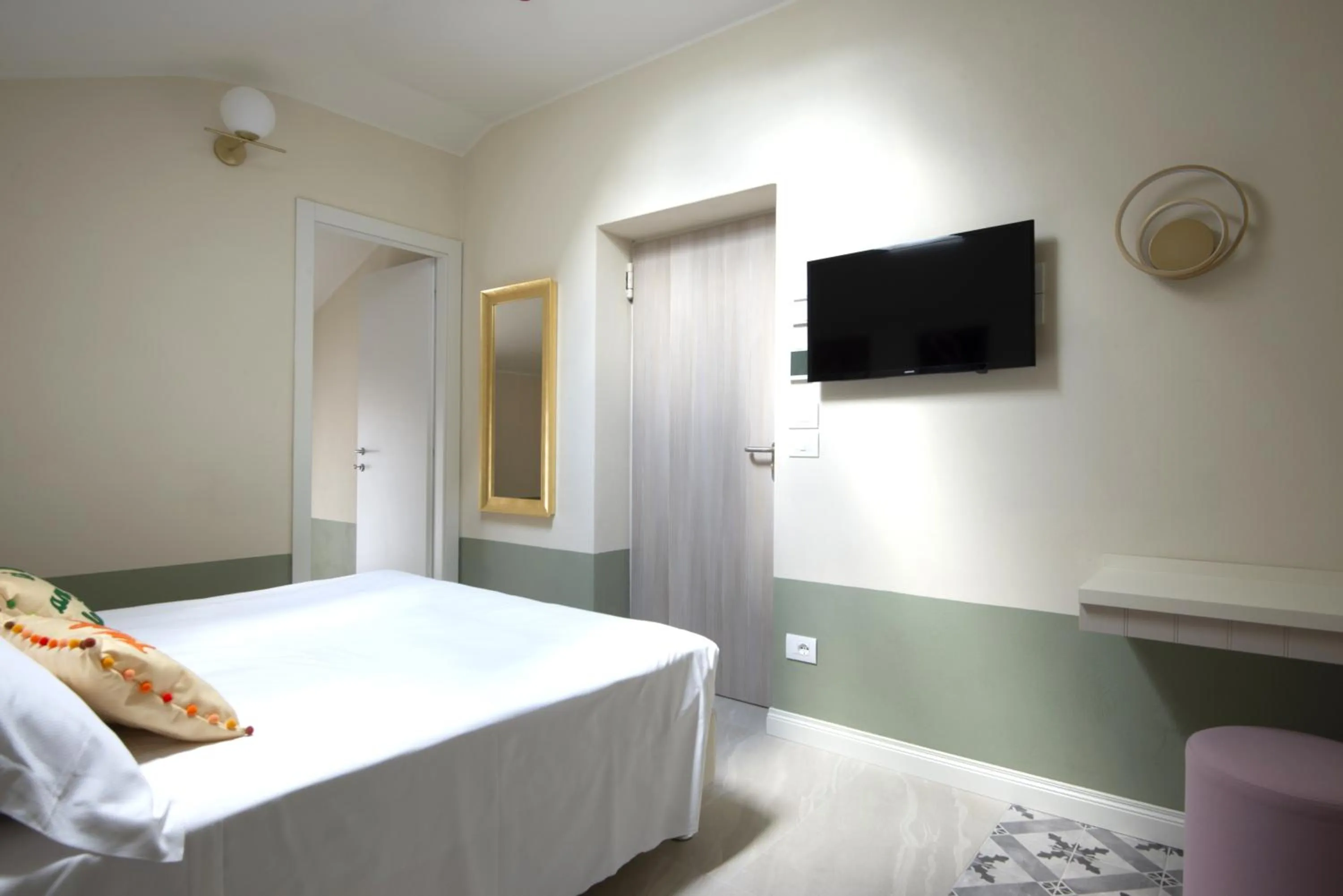 Bed in Pan di Zenzero Icecream Hotel