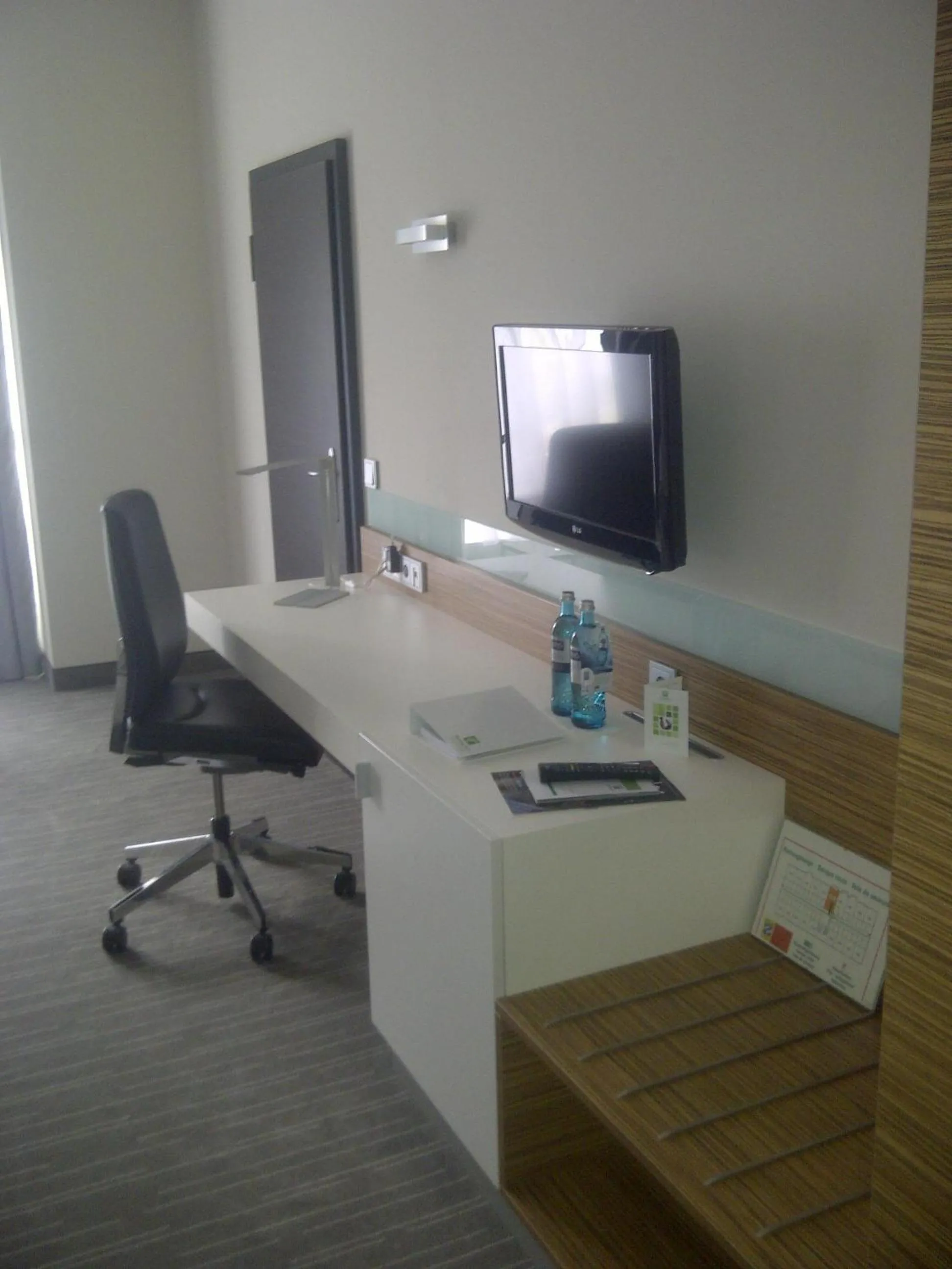 Photo of the whole room in Willow Hotel Restaurant