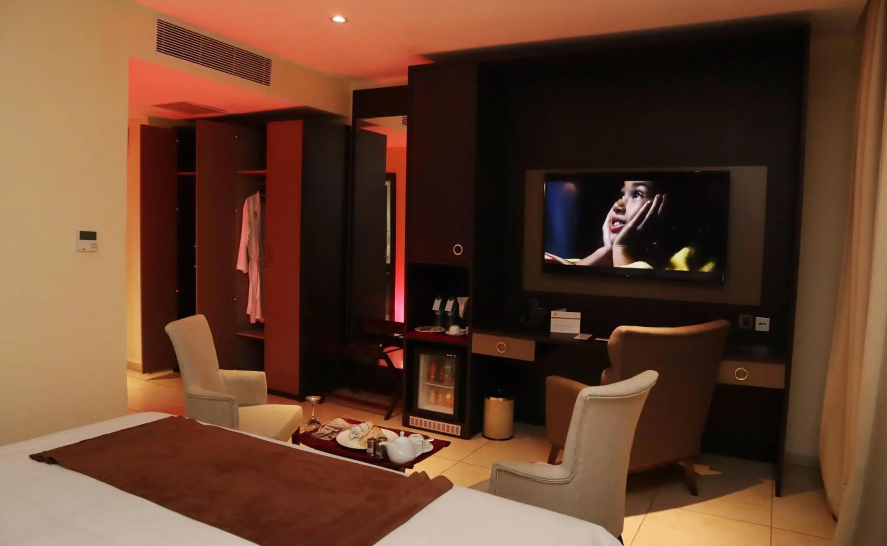 Bedroom, Bed in Monty Suites Calabar Bedroom, Bed in Monty Suites Calabar