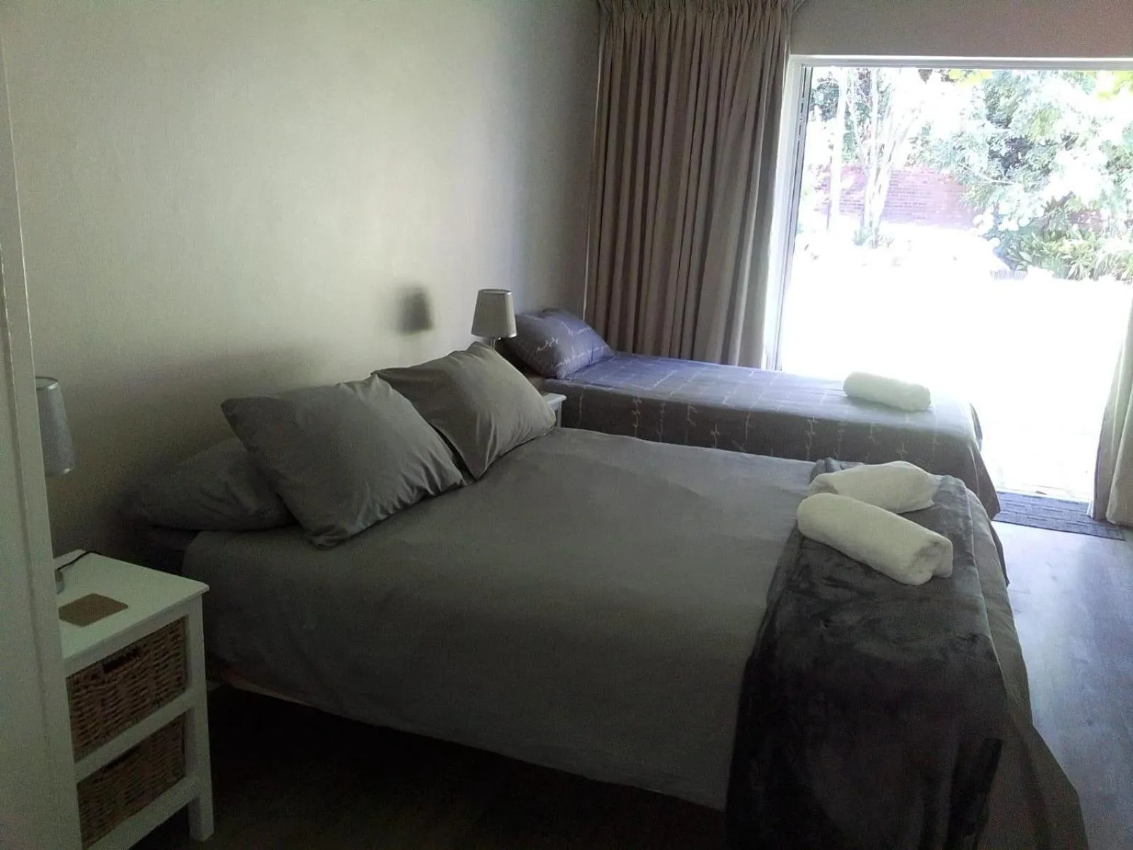 Bed in Dennecres4GuestRooms