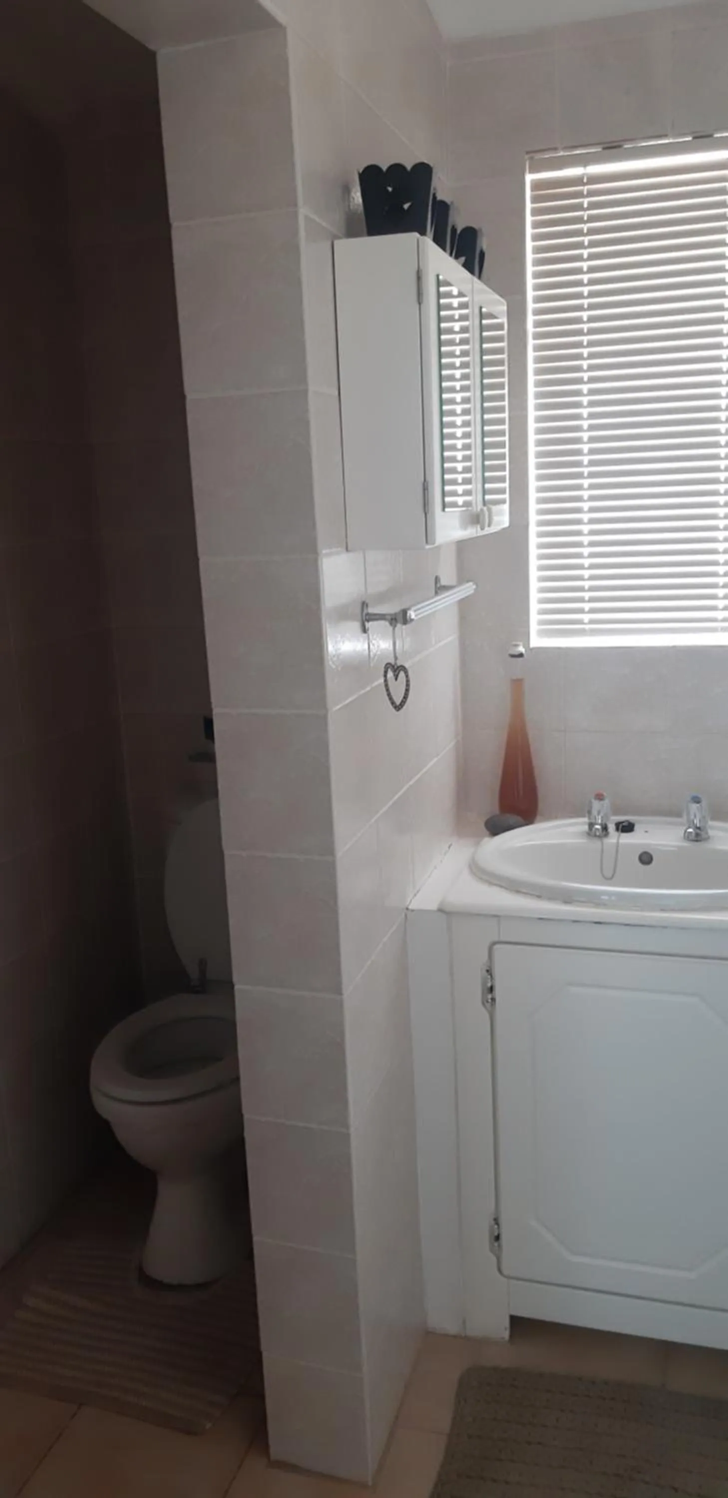 Dennecres4GuestRooms