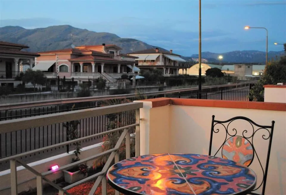 Balcony/Terrace in Bed & Breakfast Domus Pepe Scalea
