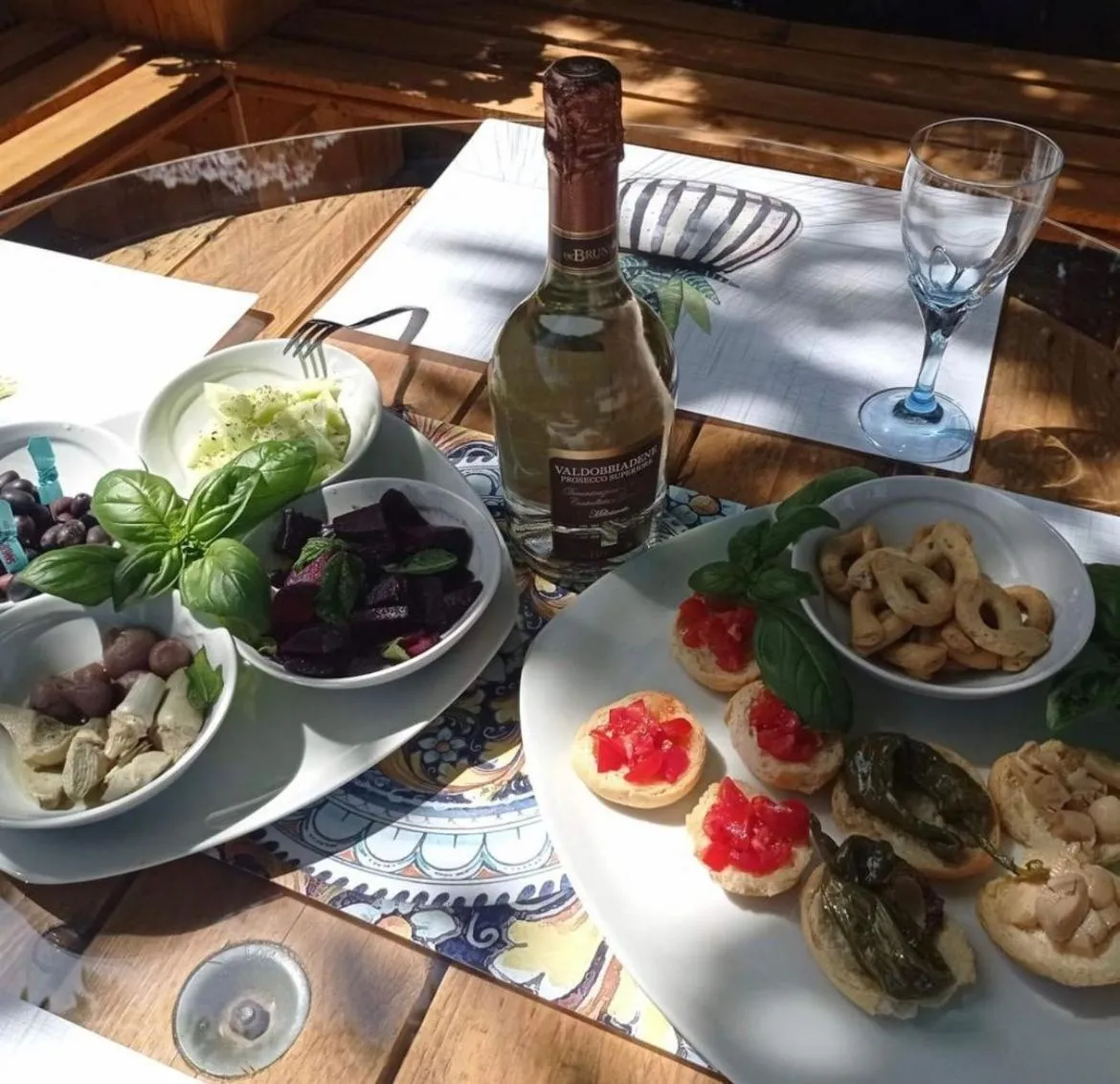 Restaurant/places to eat in B&B Le Carrube