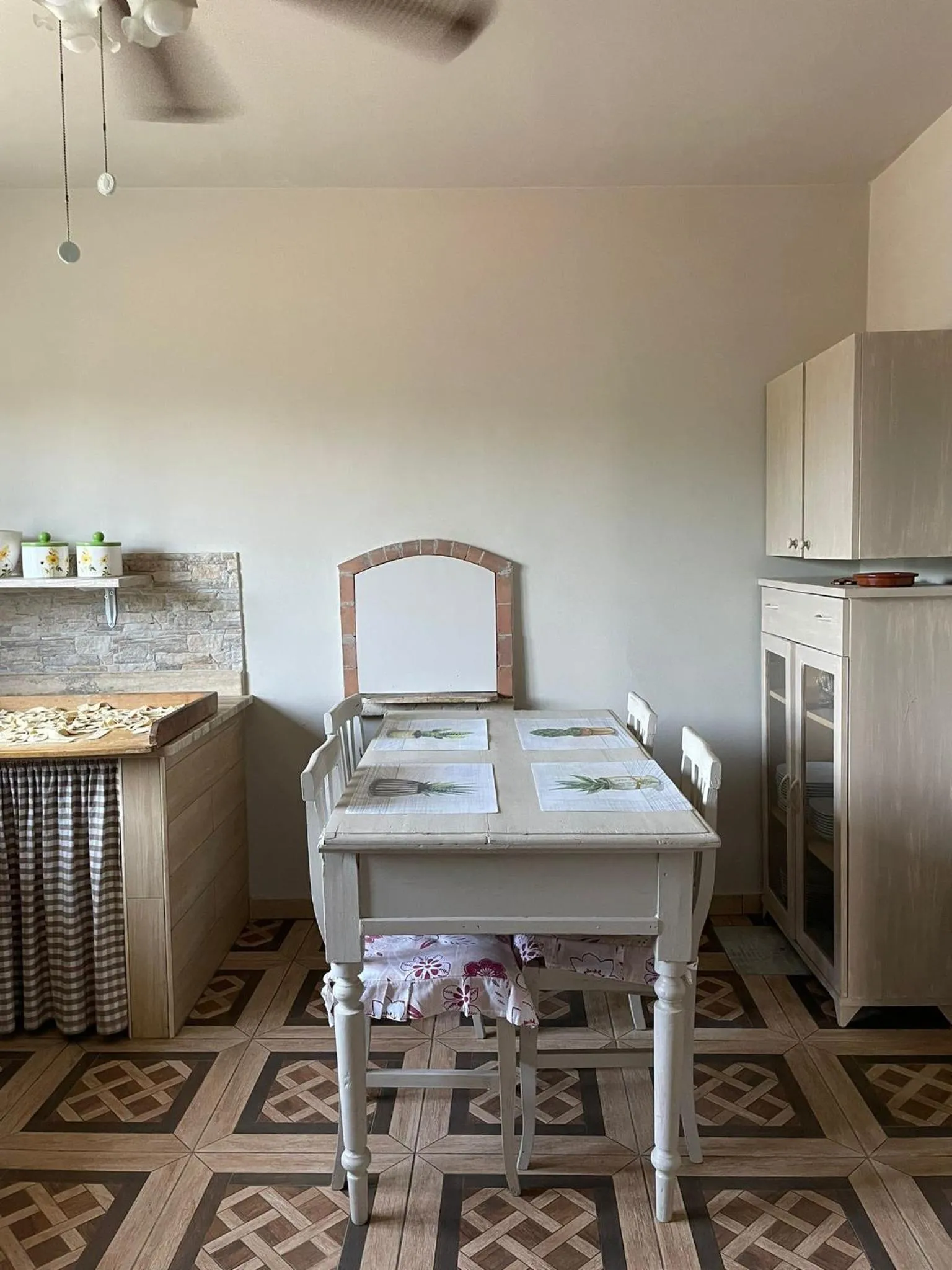 Kitchen or kitchenette in B&B Le Carrube