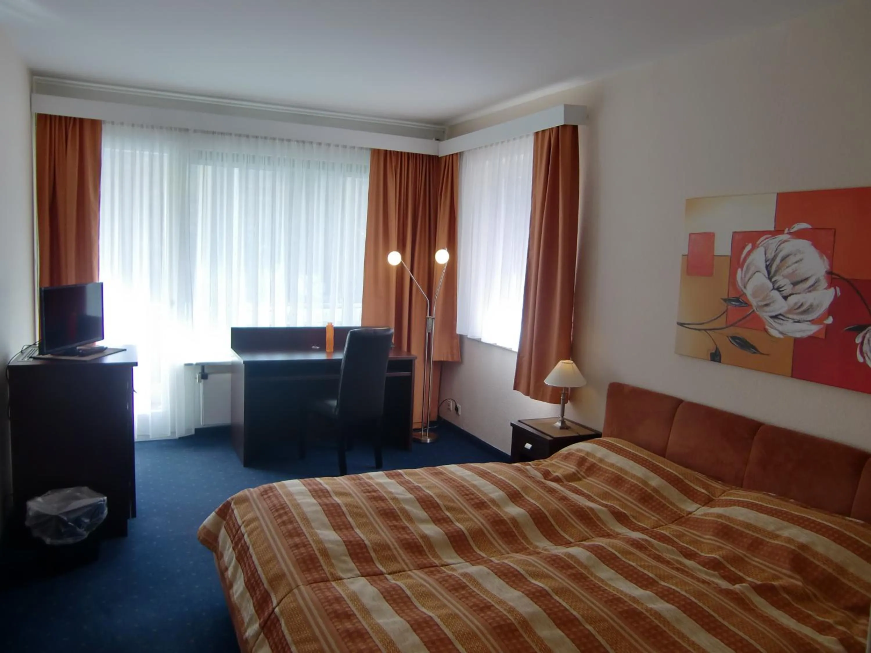 Decorative detail, Bed in Grainauer Hof