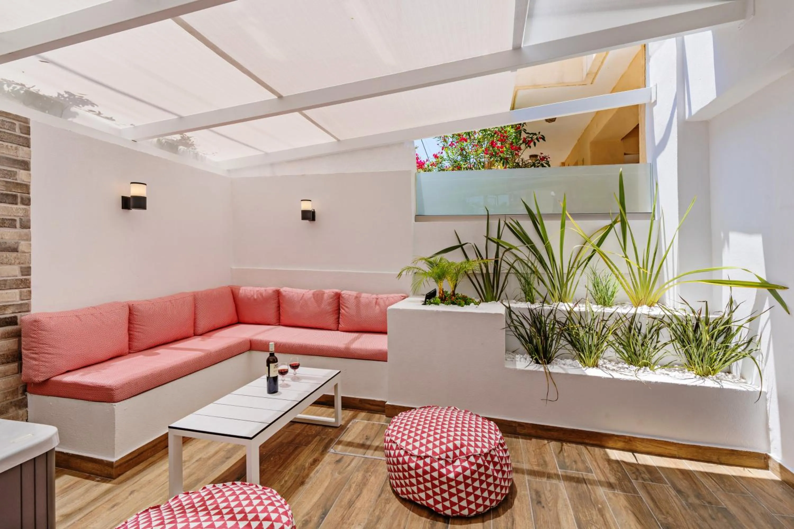 Living room in City and Sand Suites