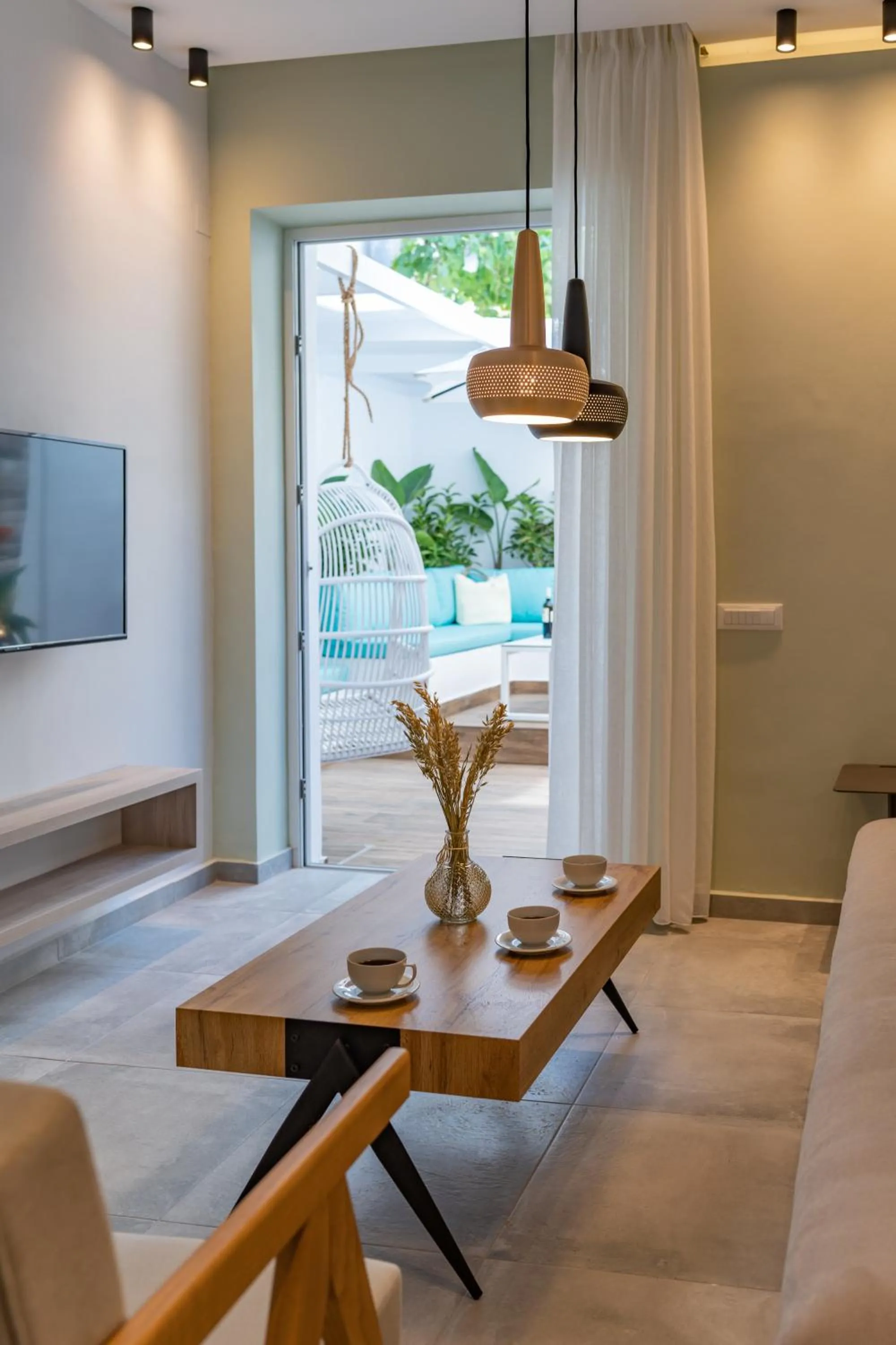 Living room in City and Sand Suites