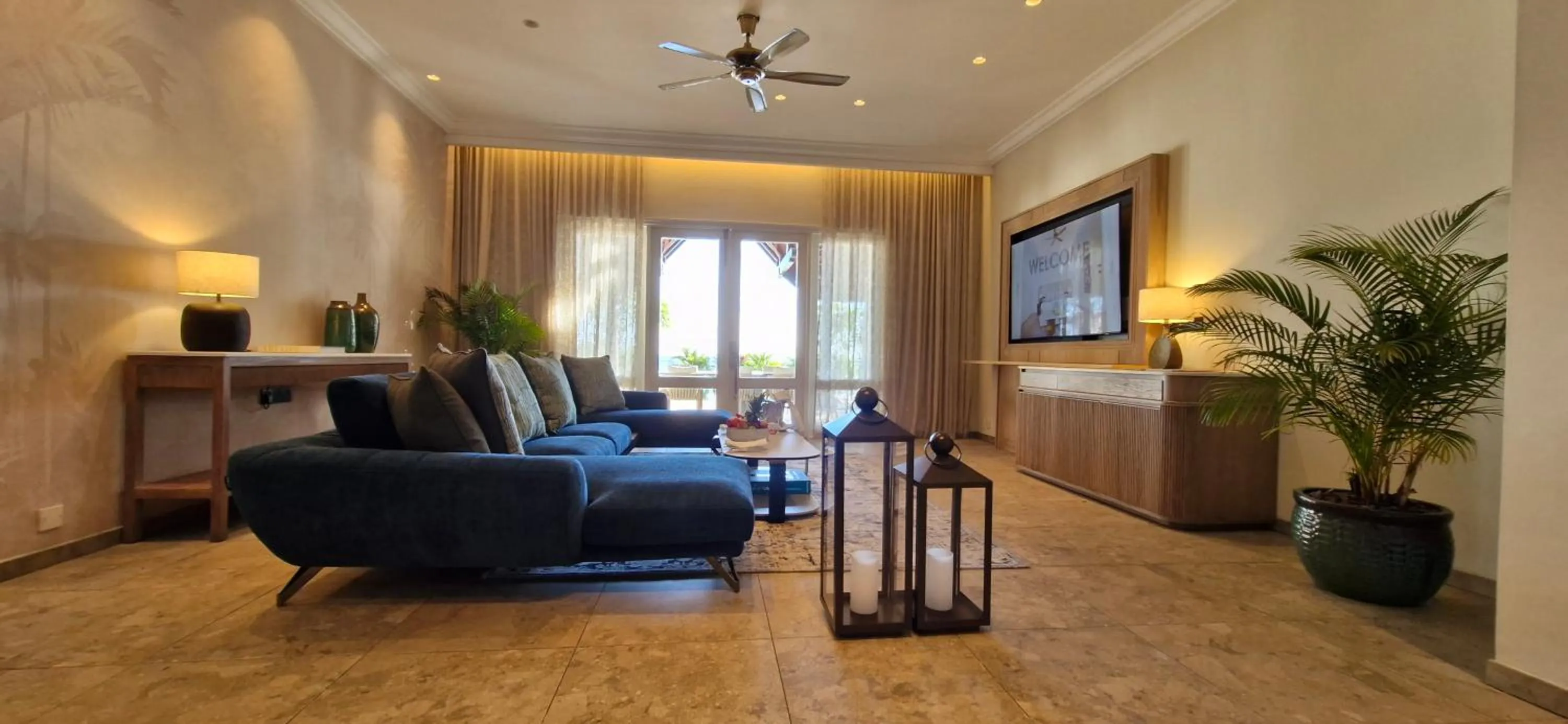 Living room in Maradiva Villas Resort and Spa