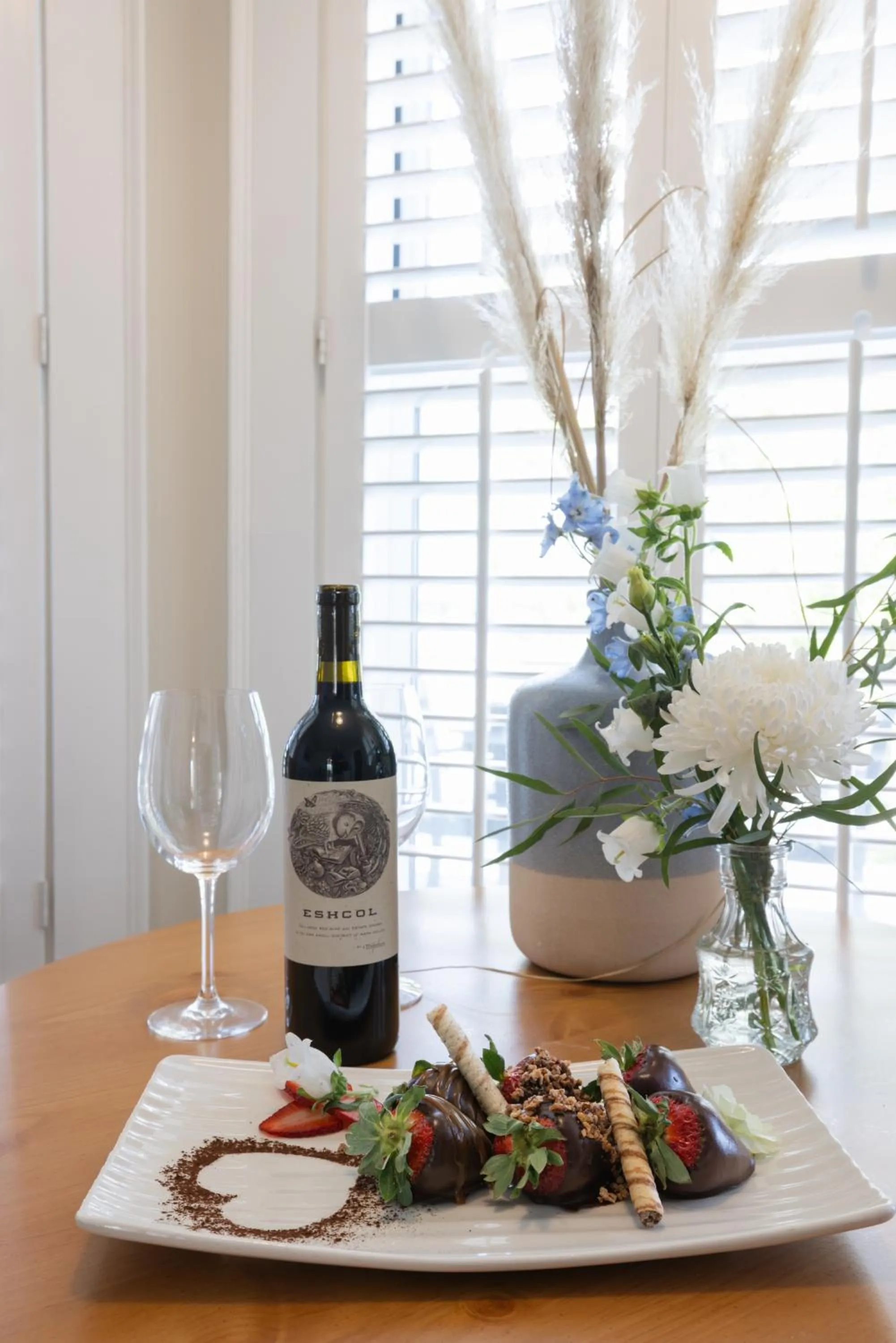 room service in The Tranquil House Inn