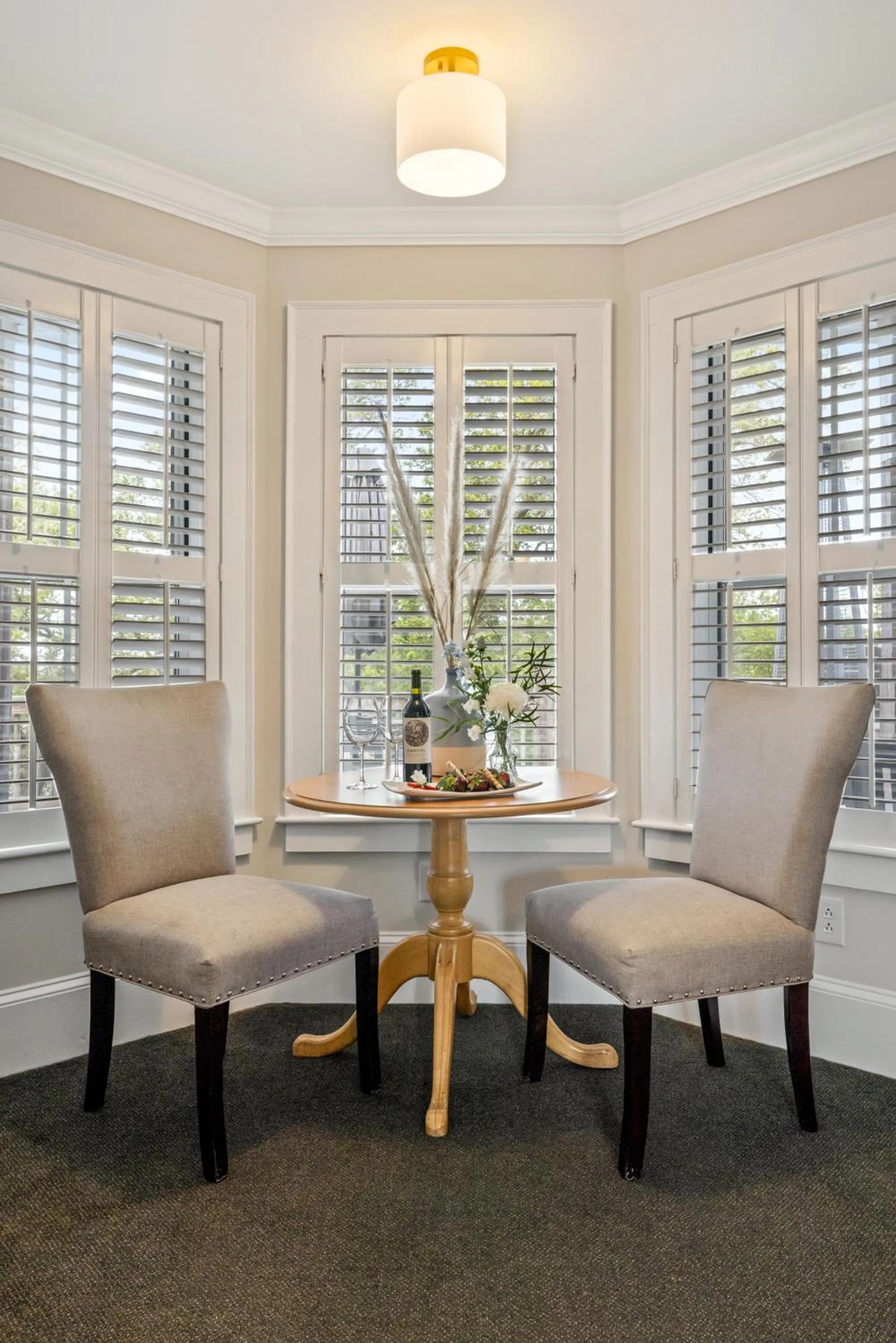 furniture in The Tranquil House Inn