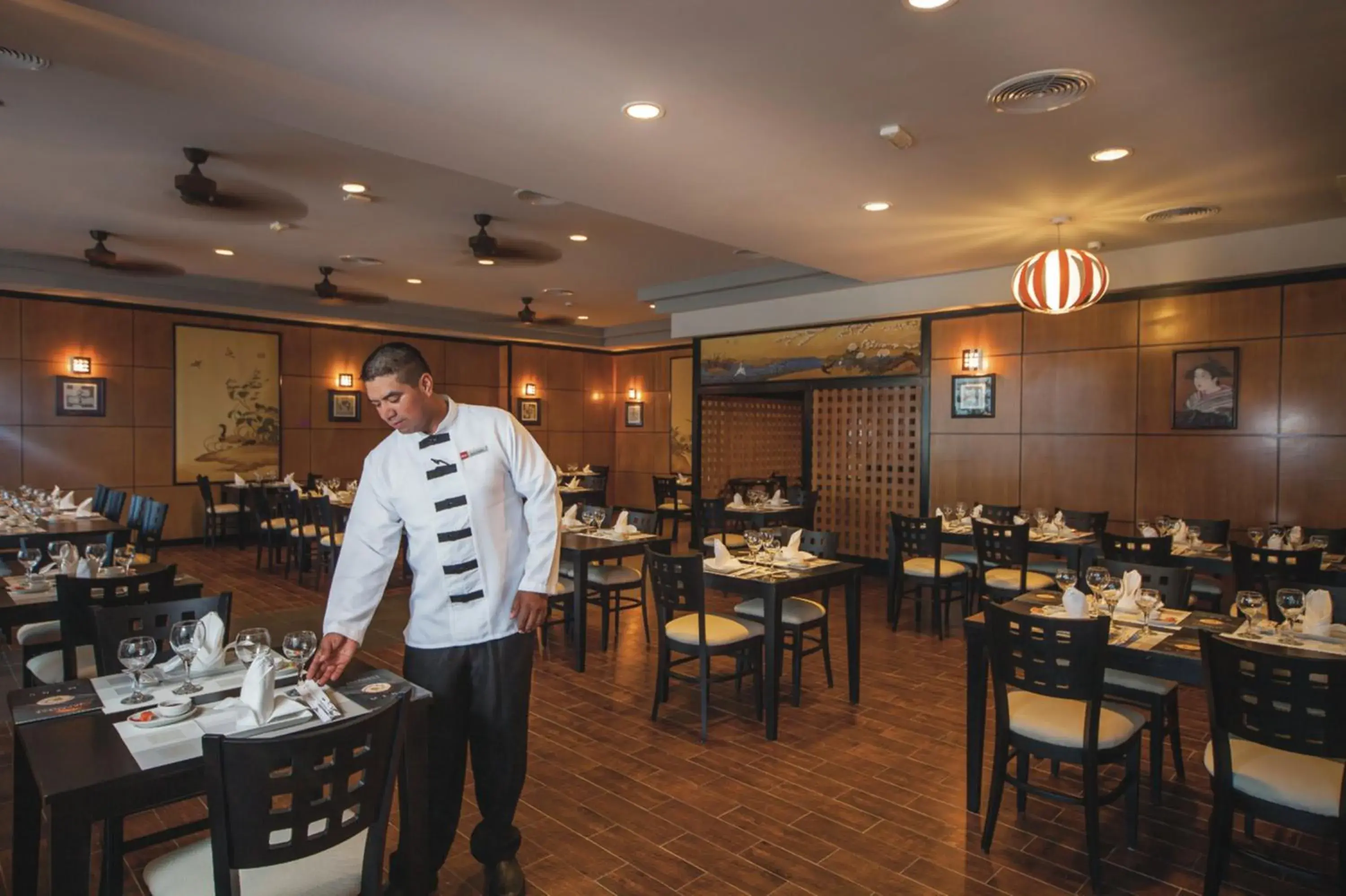 Restaurant/places to eat in Riu Cancun - Adults Only - All Inclusive Restaurant/places to eat in Riu Cancun - Adults Only - All Inclusive