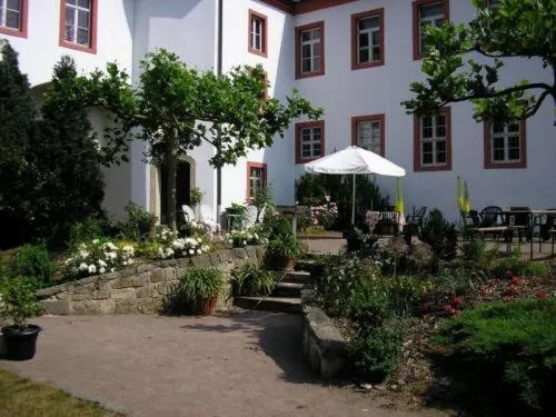 Facade/entrance in Schloss Triestewitz