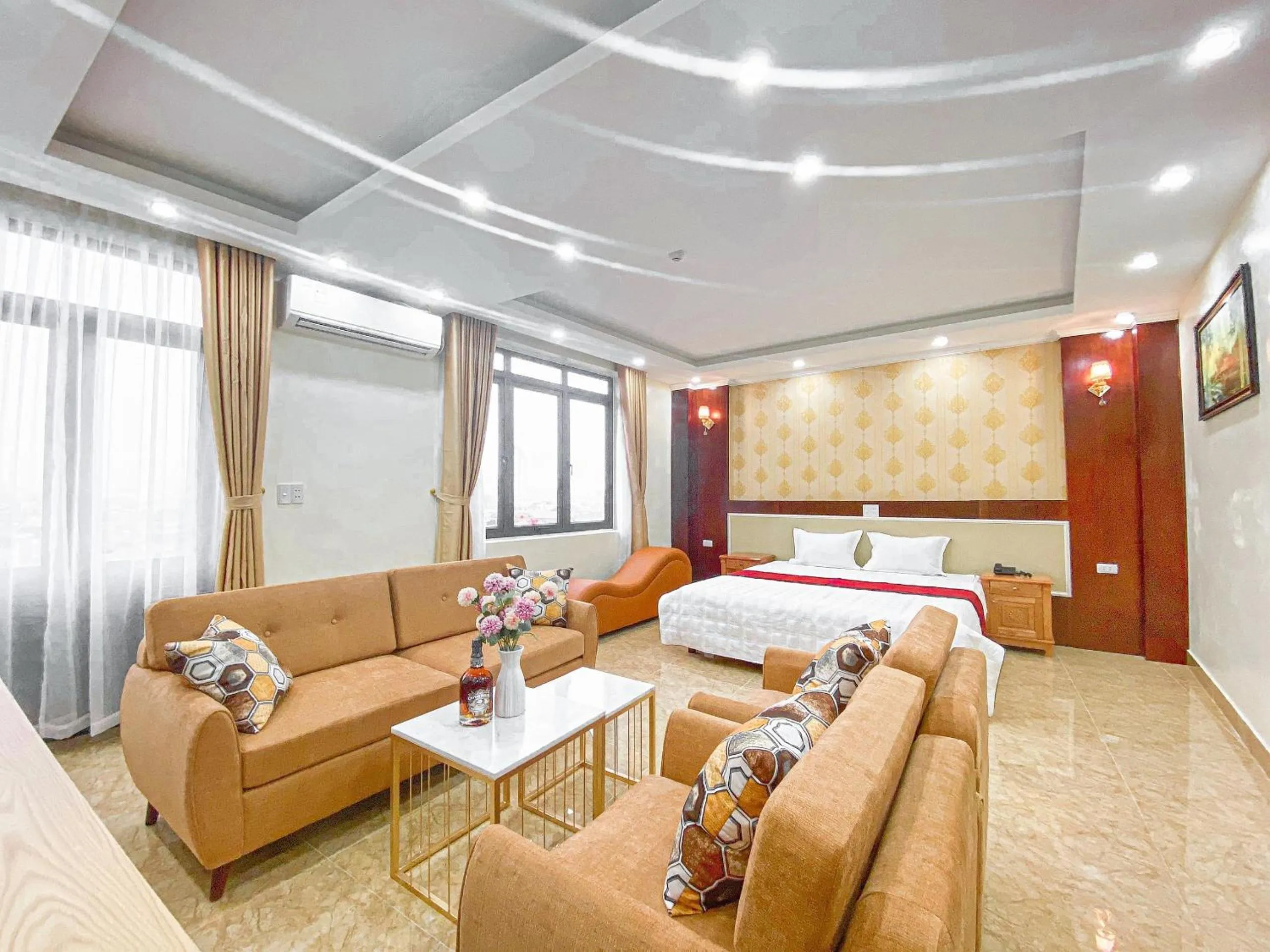 Bed in An Khang Hotel