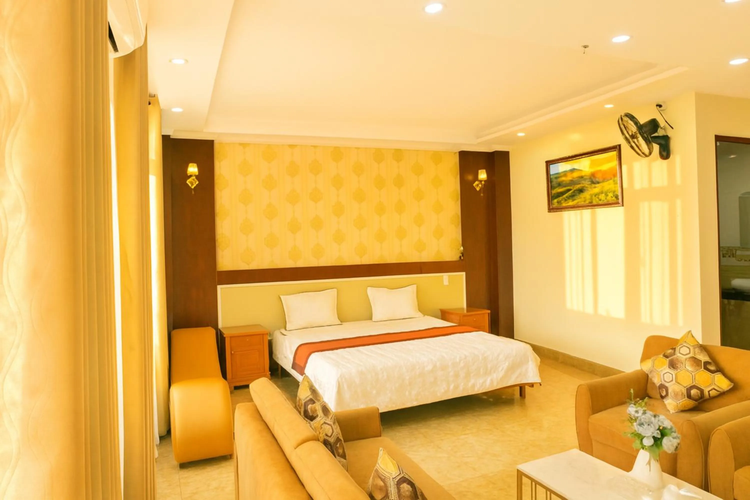 Bed in An Khang Hotel