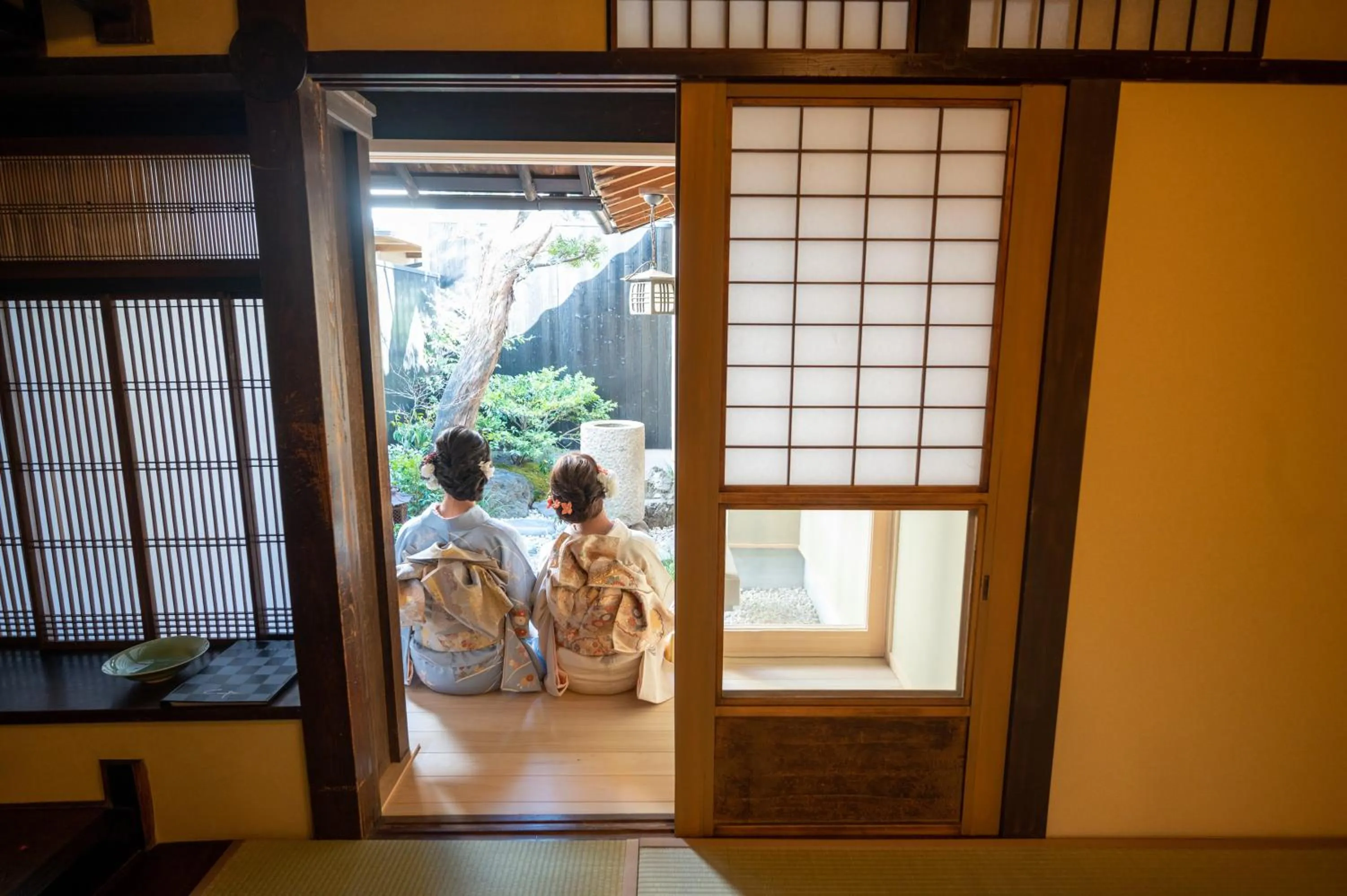 Property building in CAMPTON Higashiyama Roku