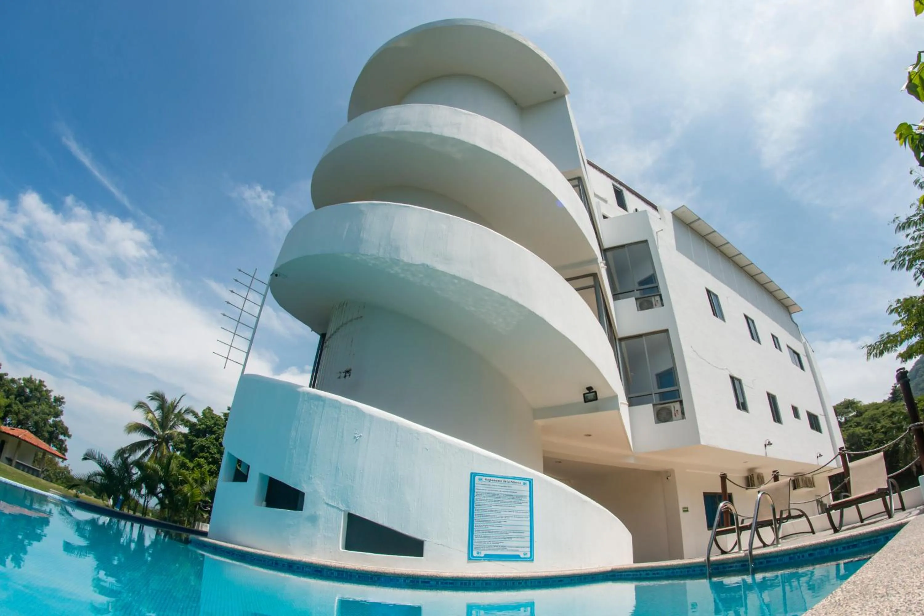 Swimming pool in LA LOMA SUITES