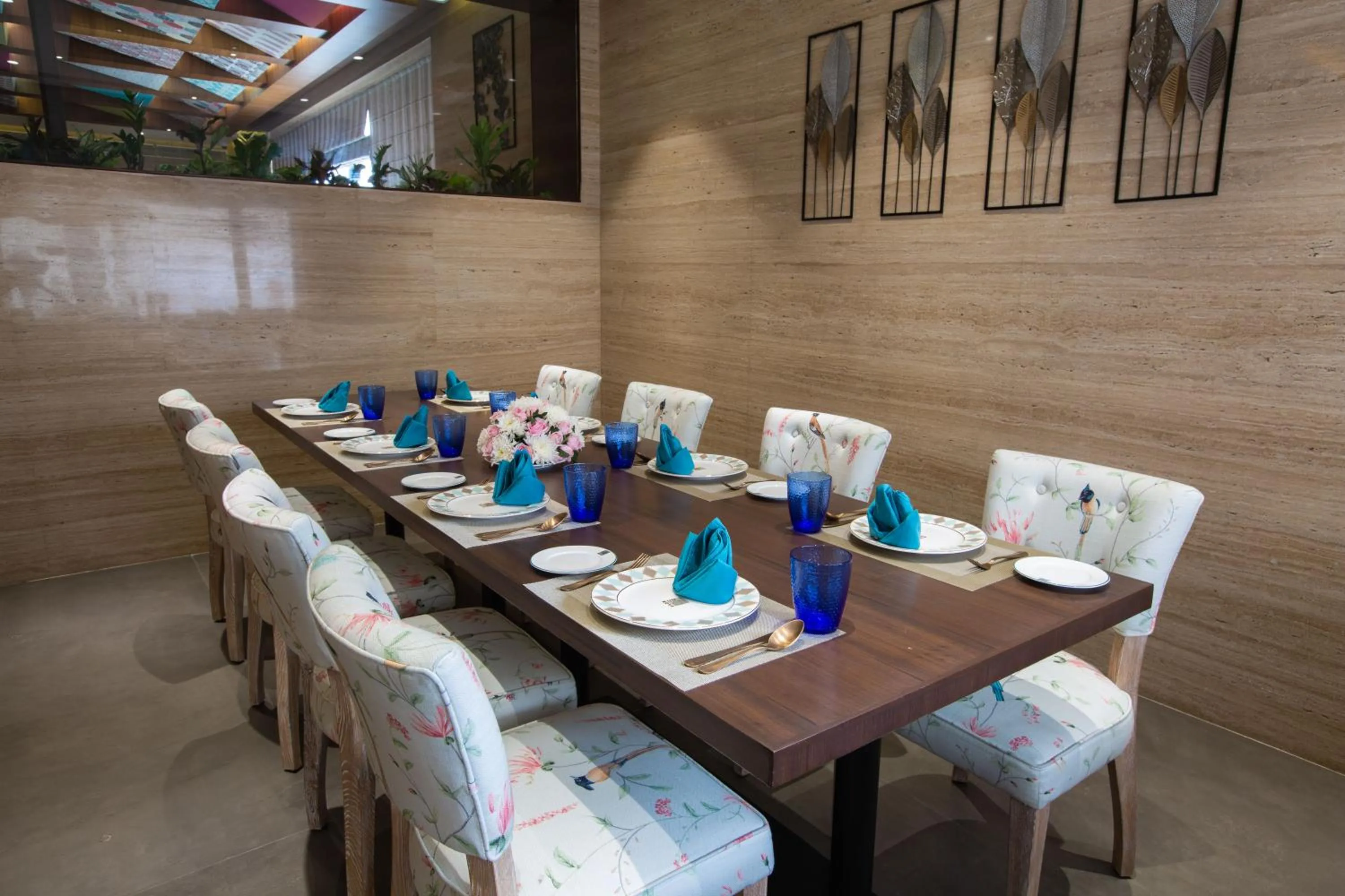 Restaurant/places to eat in IKON By Annapoorna