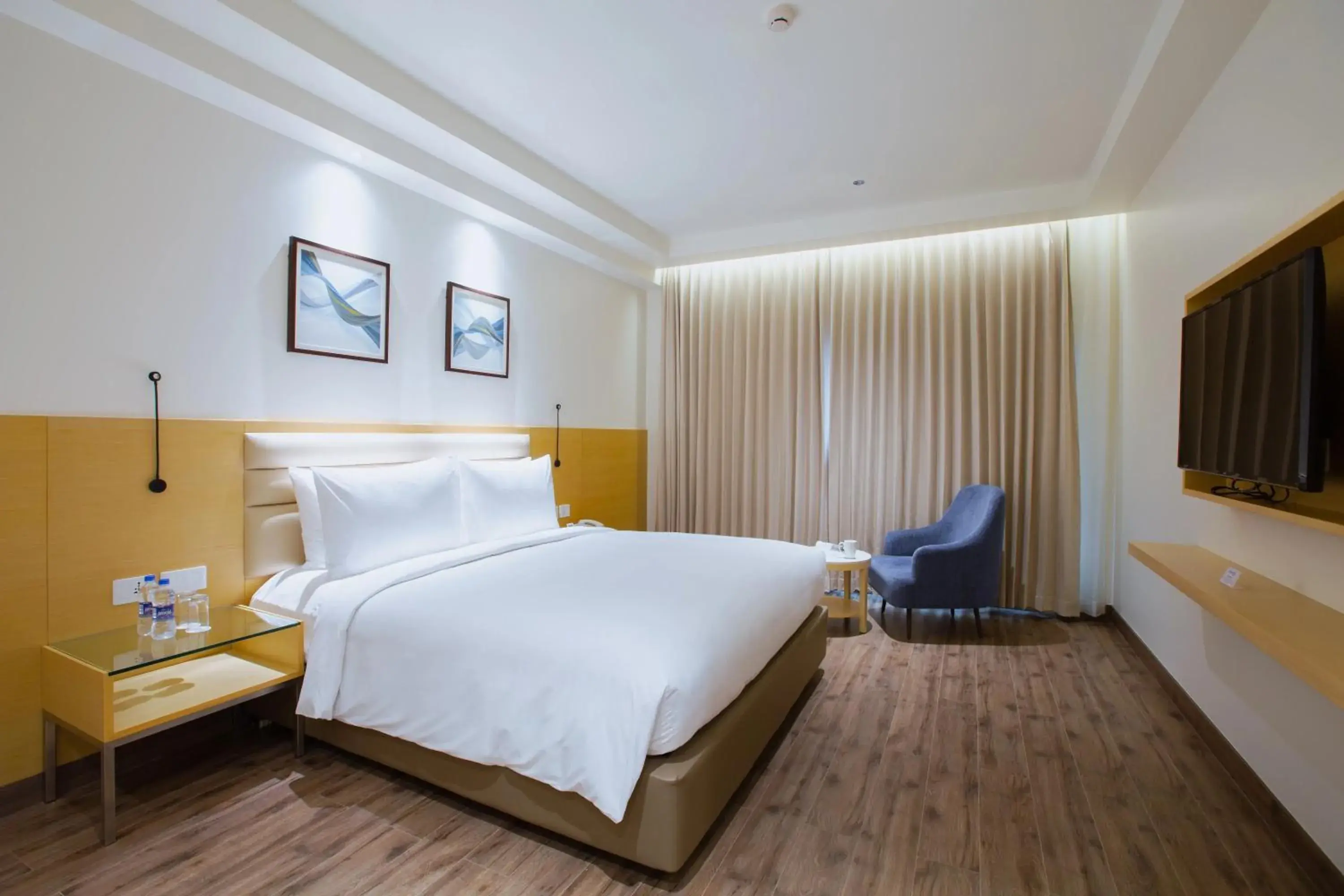 Toilet, Bed in IKON By Annapoorna Toilet, Bed in IKON By Annapoorna