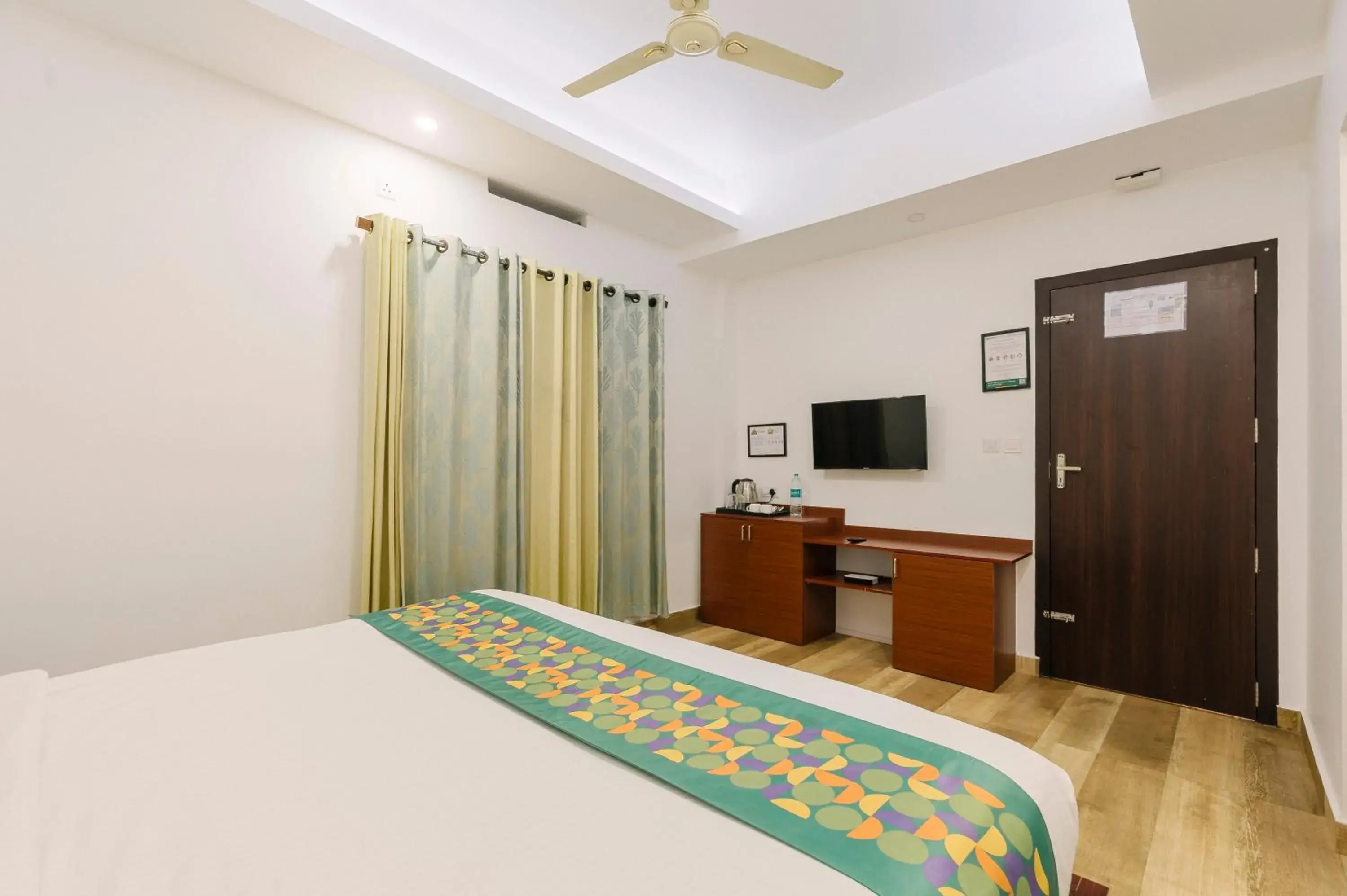 Bedroom, Bed in Treebo Wanderlust Residency With Mountain View Bedroom, Bed in Treebo Wanderlust Residency With Mountain View