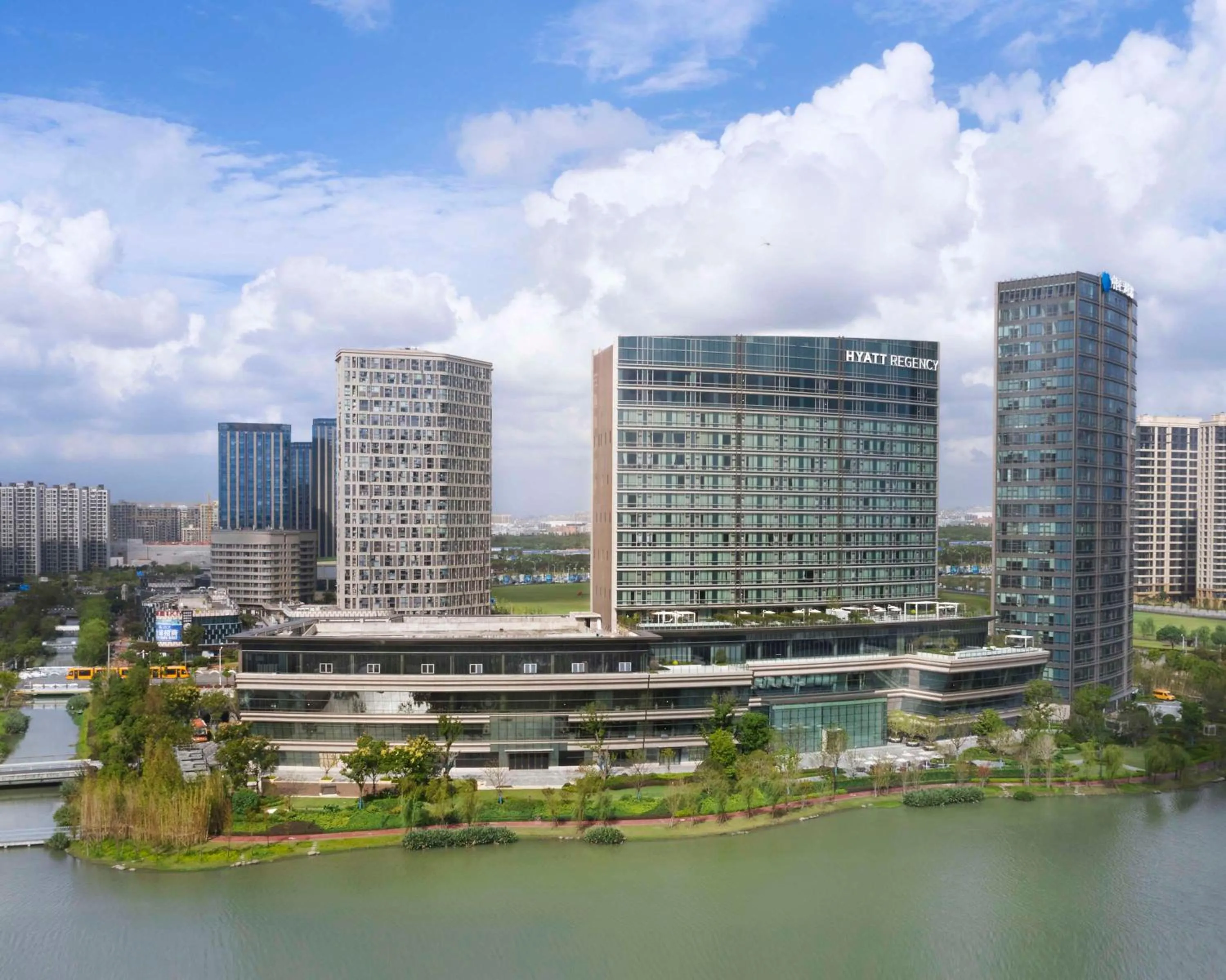 Property building in Hyatt Regency Shanghai Songjiang