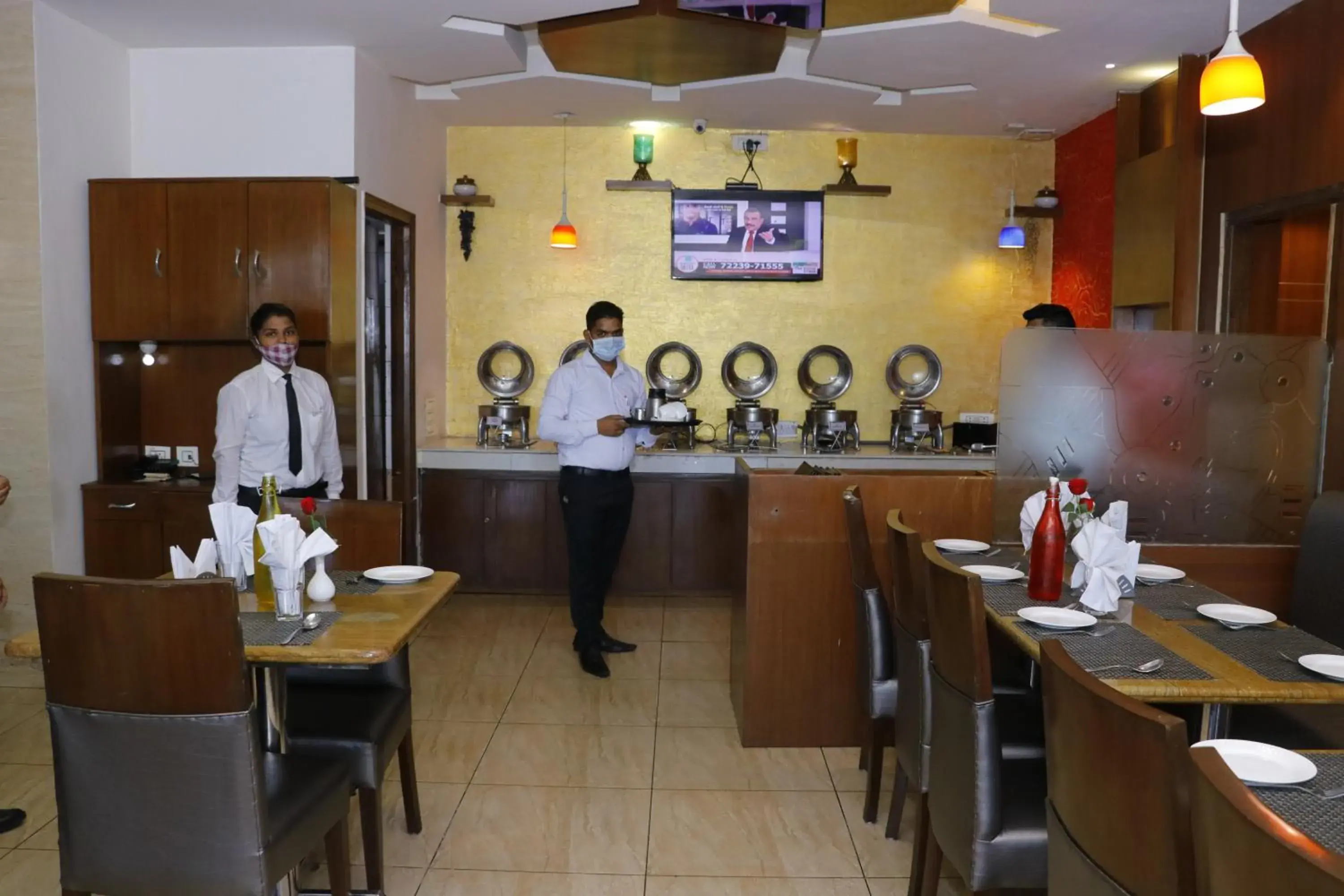 Restaurant/places to eat in Hotel S C Residency Restaurant/places to eat in Hotel S C Residency