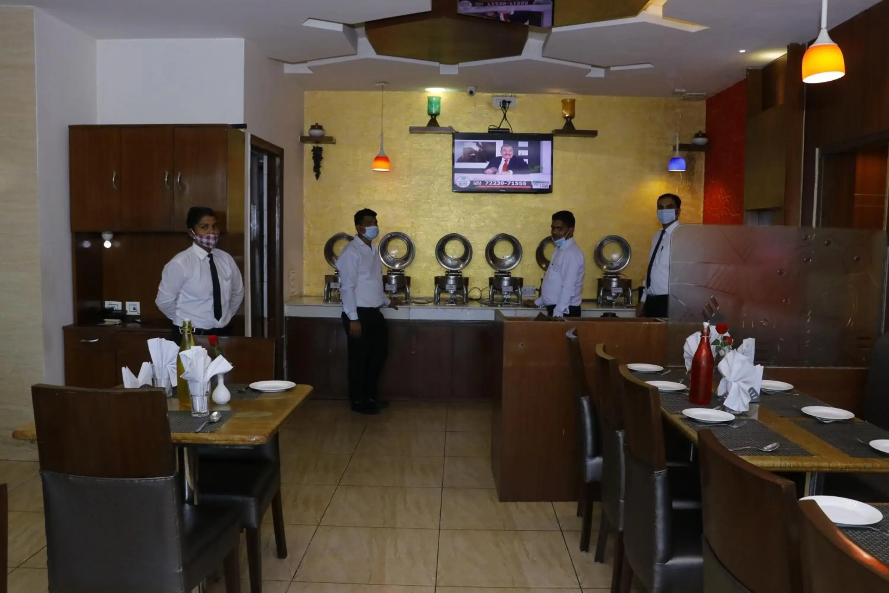 Restaurant/places to eat in Hotel S C Residency Restaurant/places to eat in Hotel S C Residency