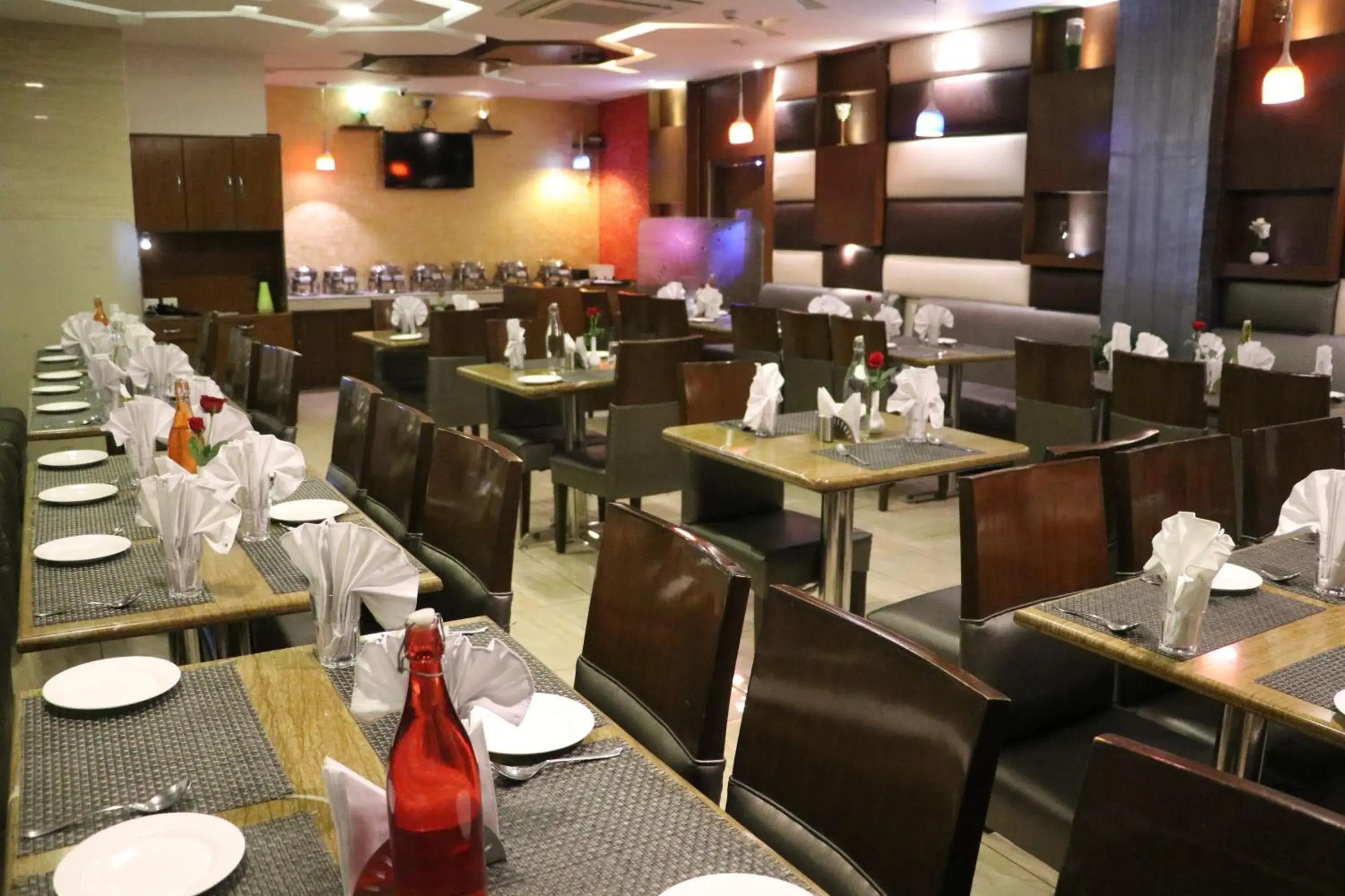 Restaurant/places to eat in Hotel S C Residency Restaurant/places to eat in Hotel S C Residency