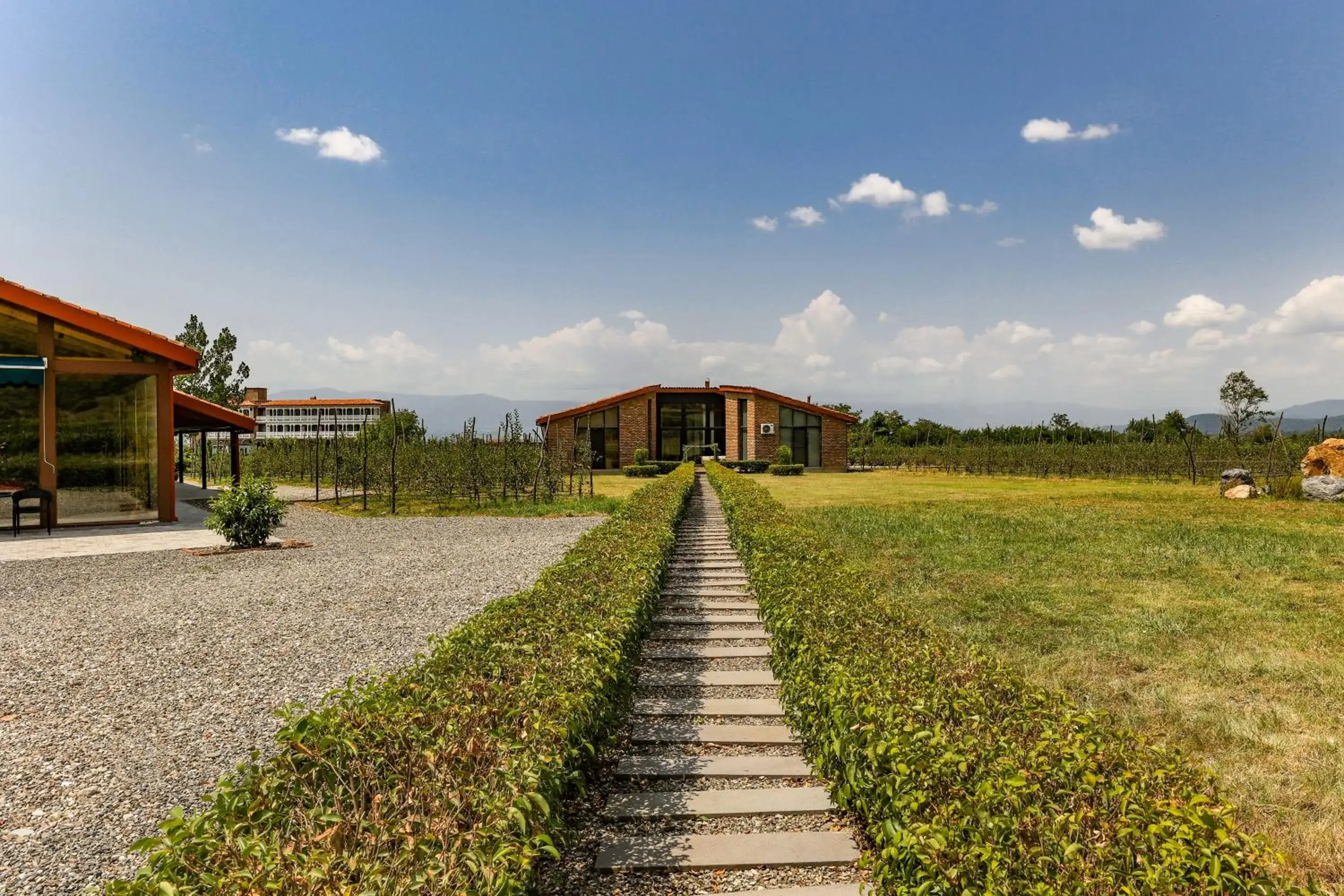 Facade/entrance in Chateau Artwine Facade/entrance in Chateau Artwine