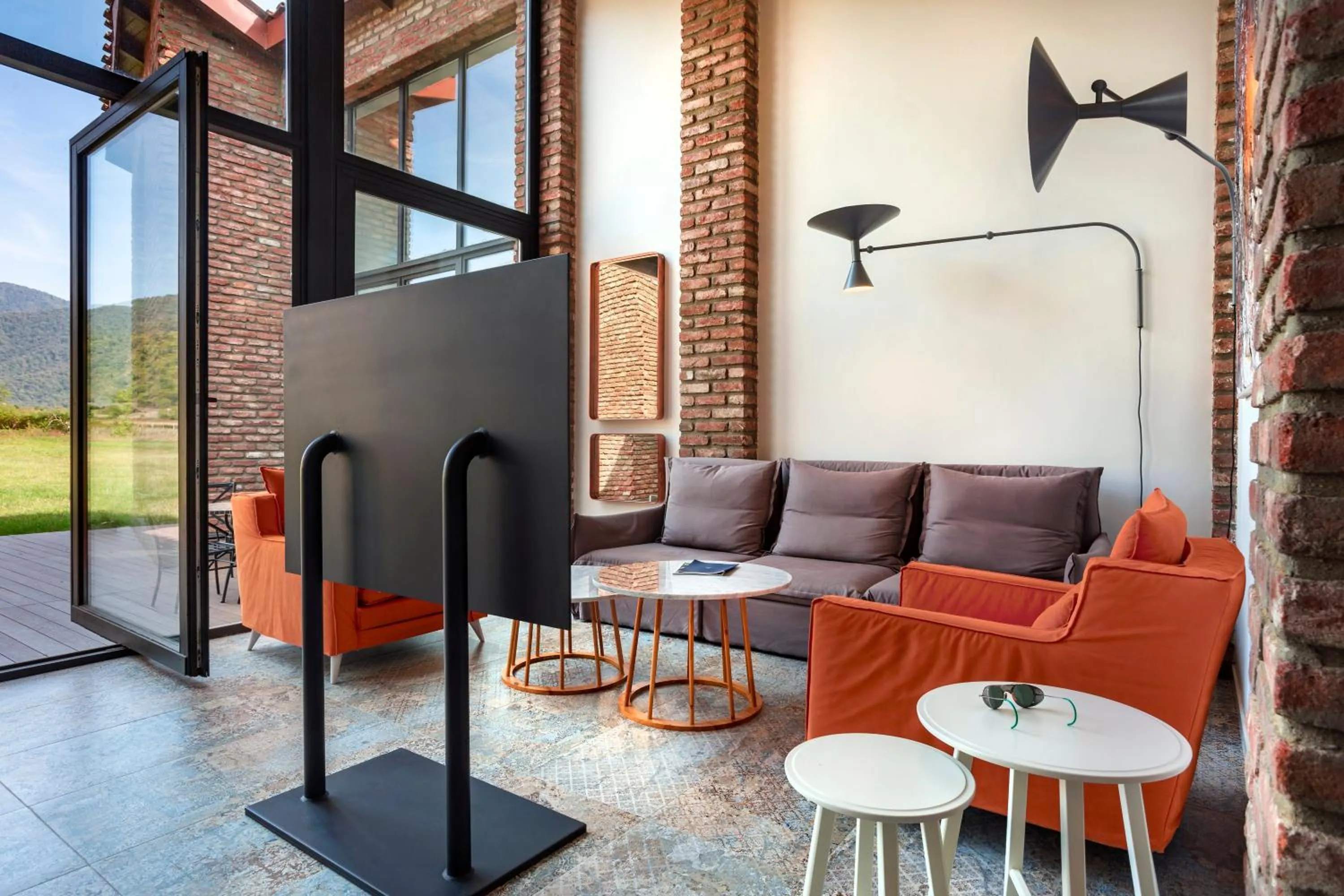 Living room in Chateau Artwine