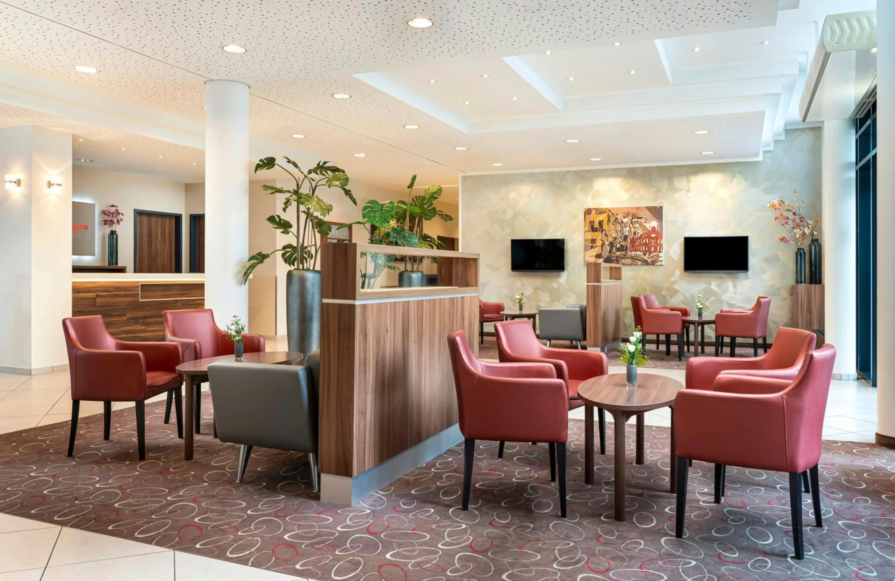 Lobby or reception in Leonardo Hotel Dresden Altstadt