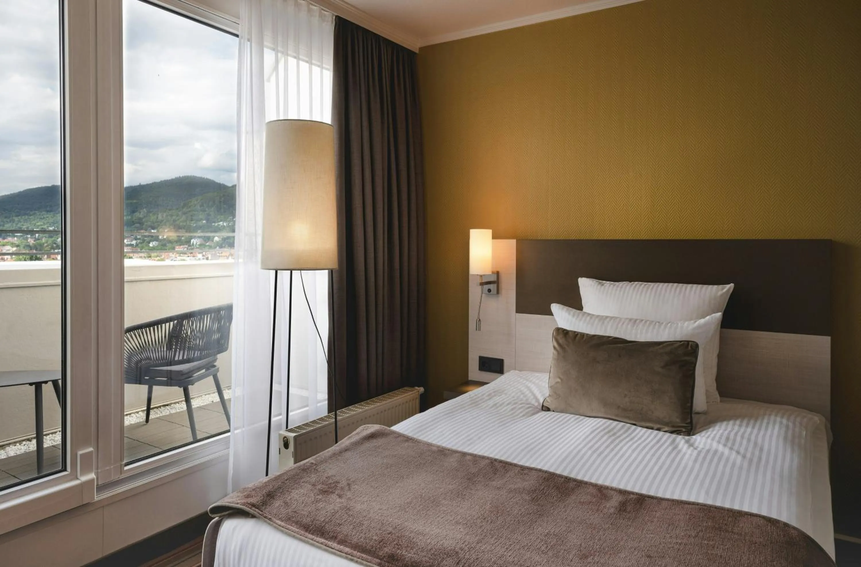 Photo of the whole room, Bed in Leonardo Hotel Heidelberg City Center