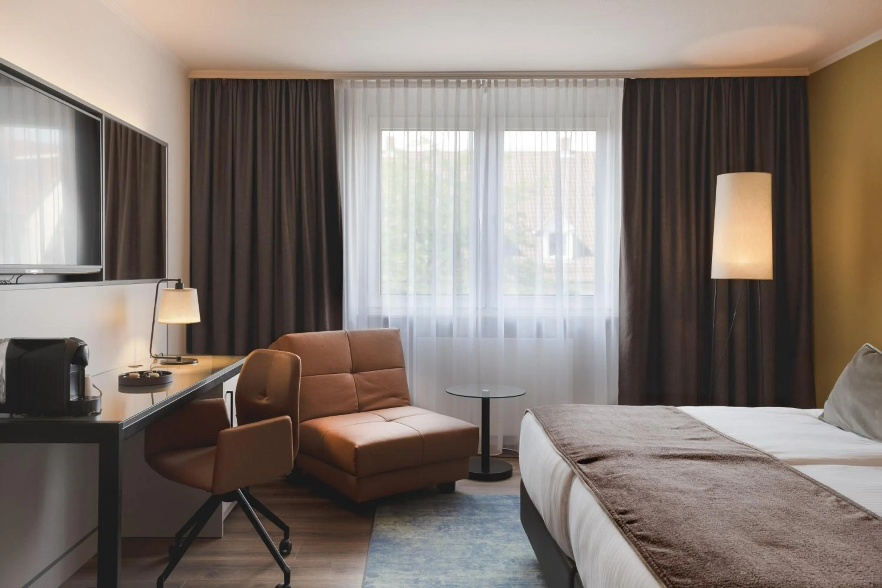 Bed in Leonardo Hotel Heidelberg City Center