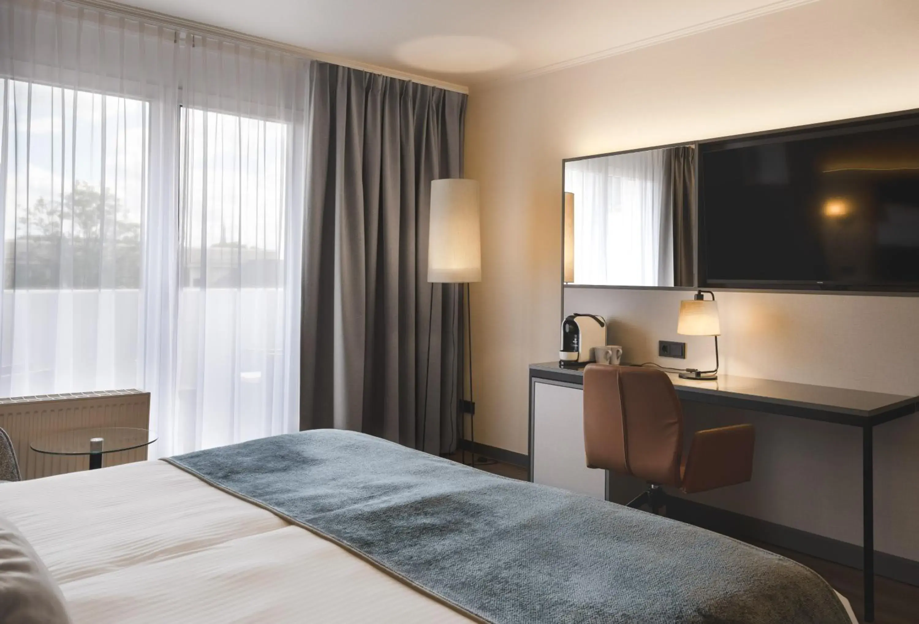 Bed in Leonardo Hotel Heidelberg City Center Bed in Leonardo Hotel Heidelberg City Center