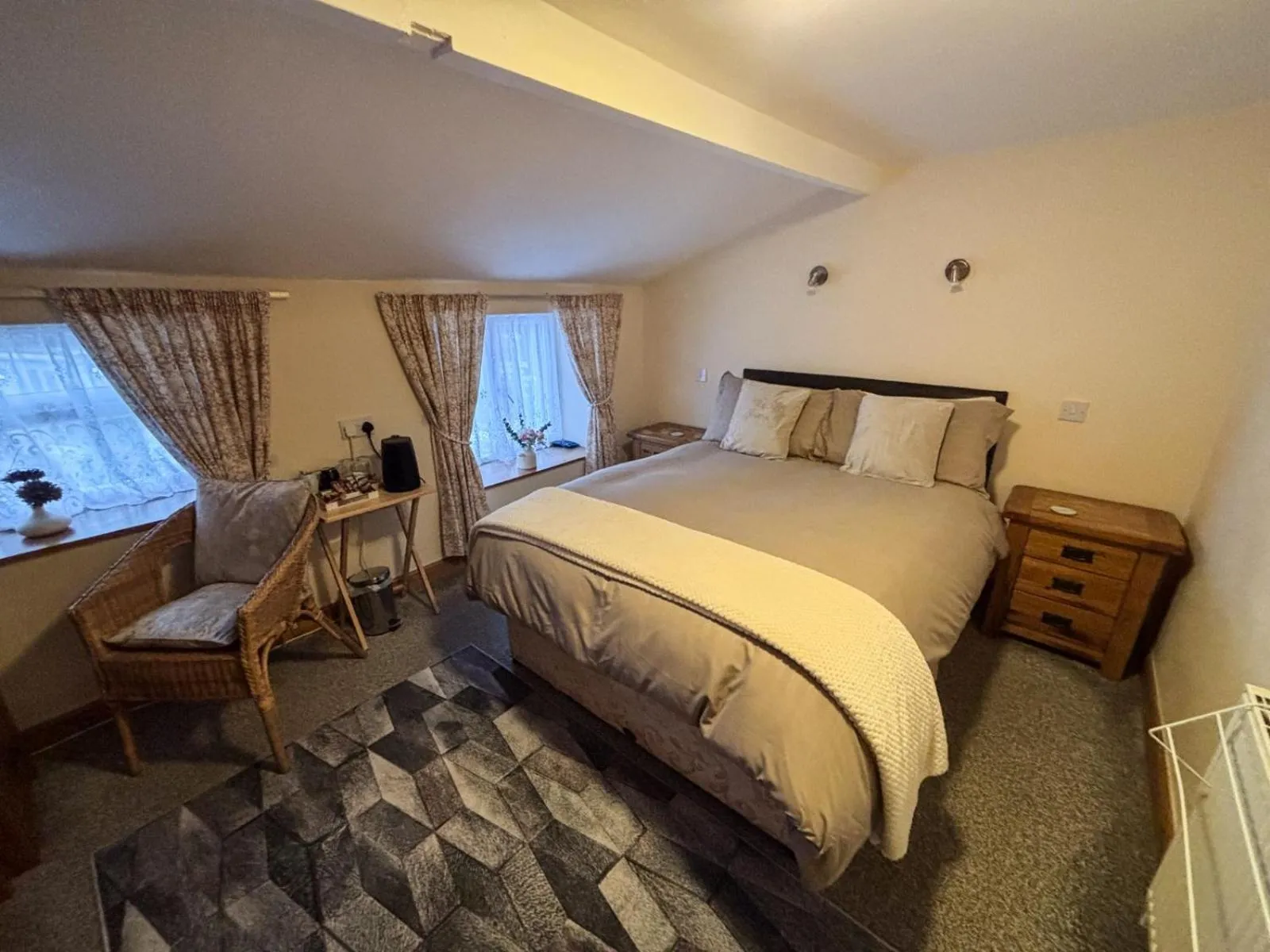 Bed in Crab pot cottage