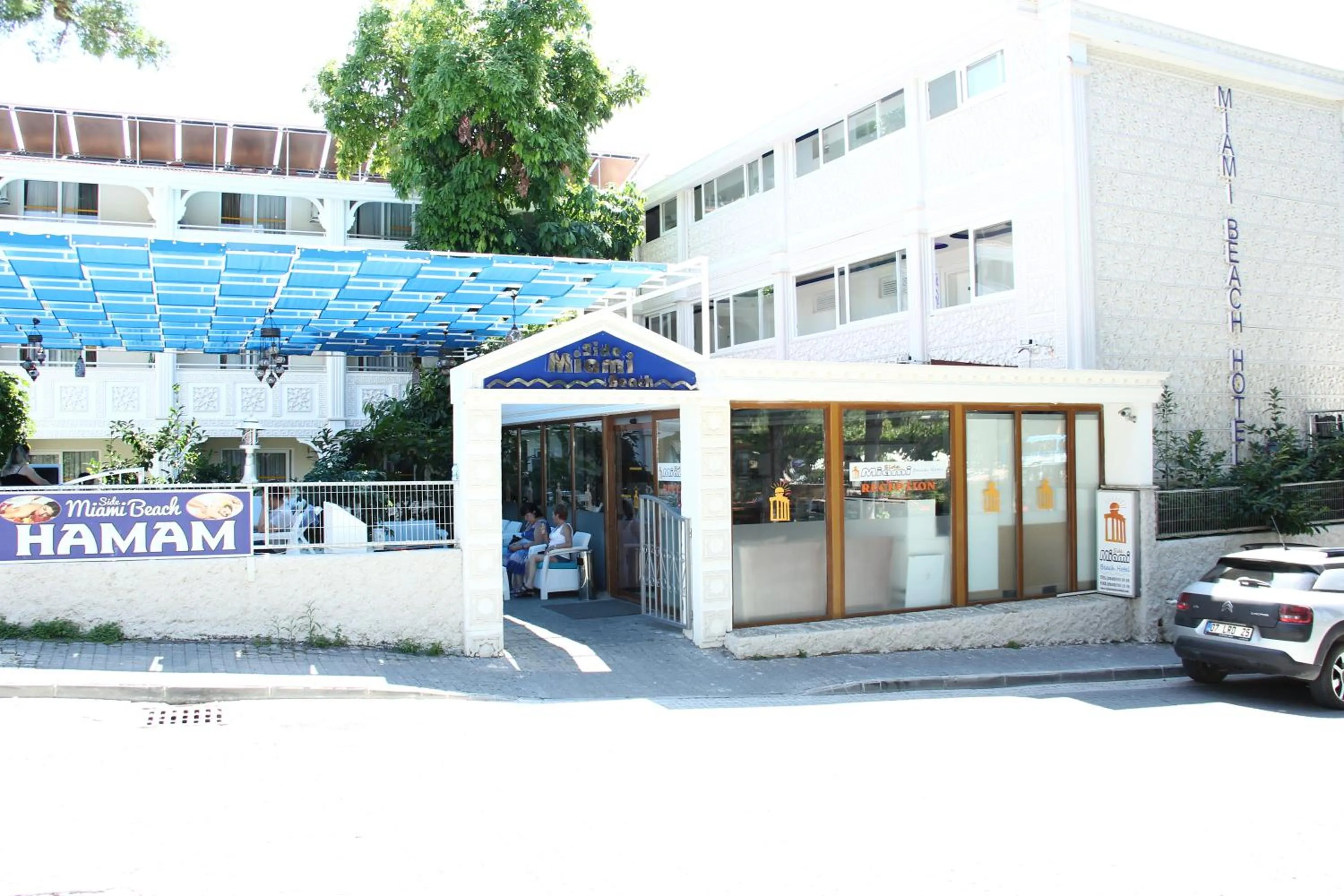 Property building in Side Miami Beach Hotel