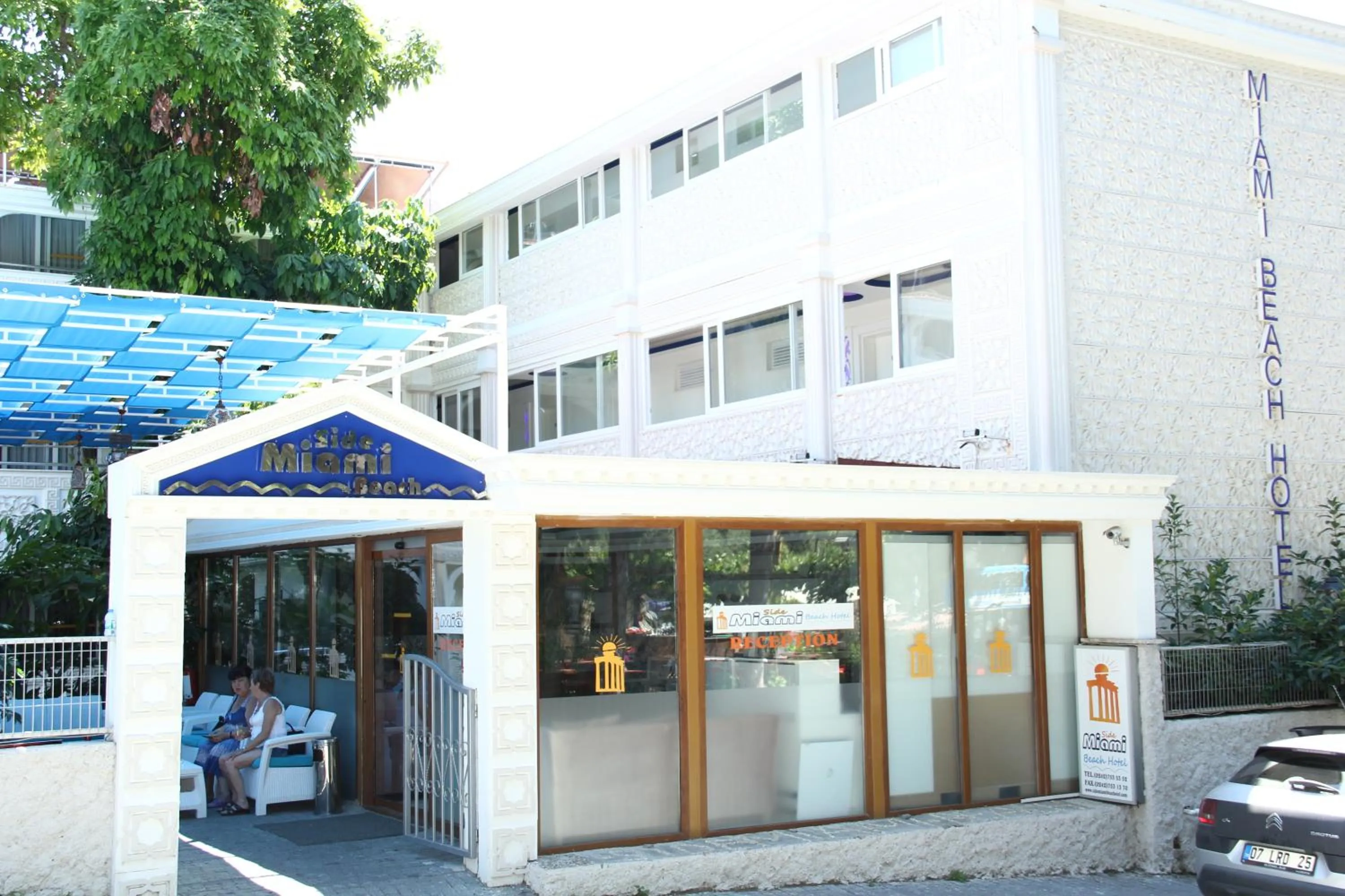 Property building in Side Miami Beach Hotel