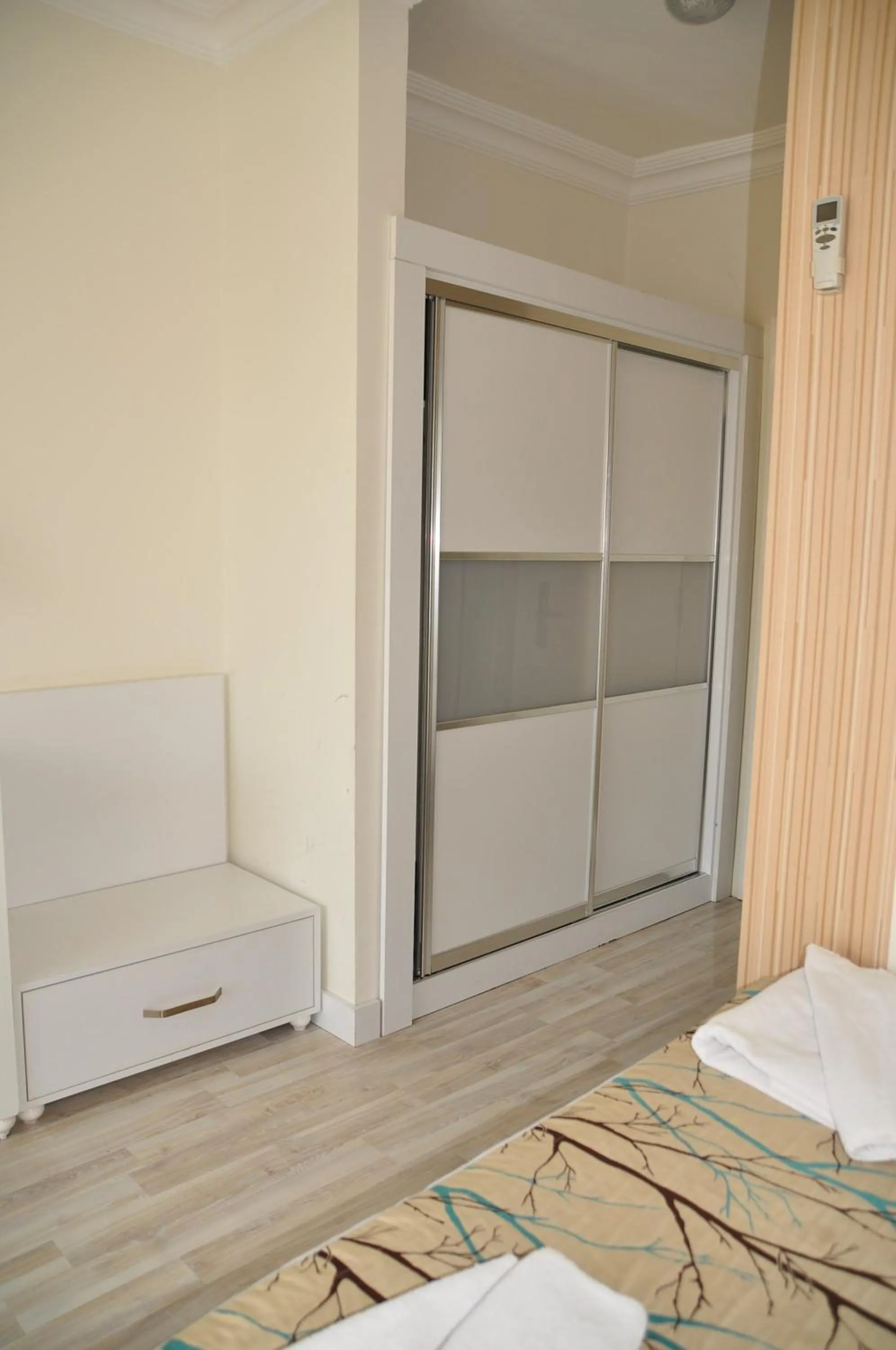 Massage in Side Miami Beach Hotel