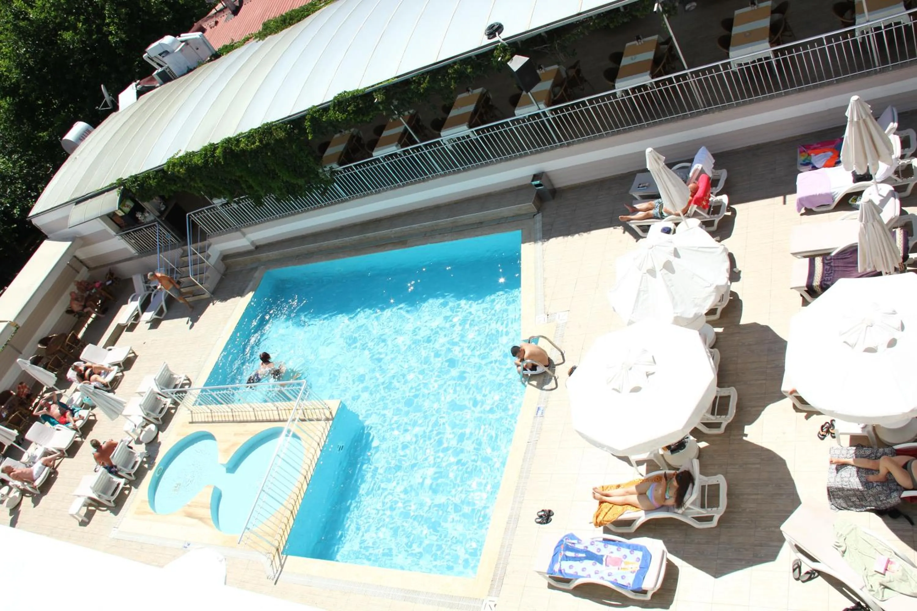 Pool view in Side Miami Beach Hotel
