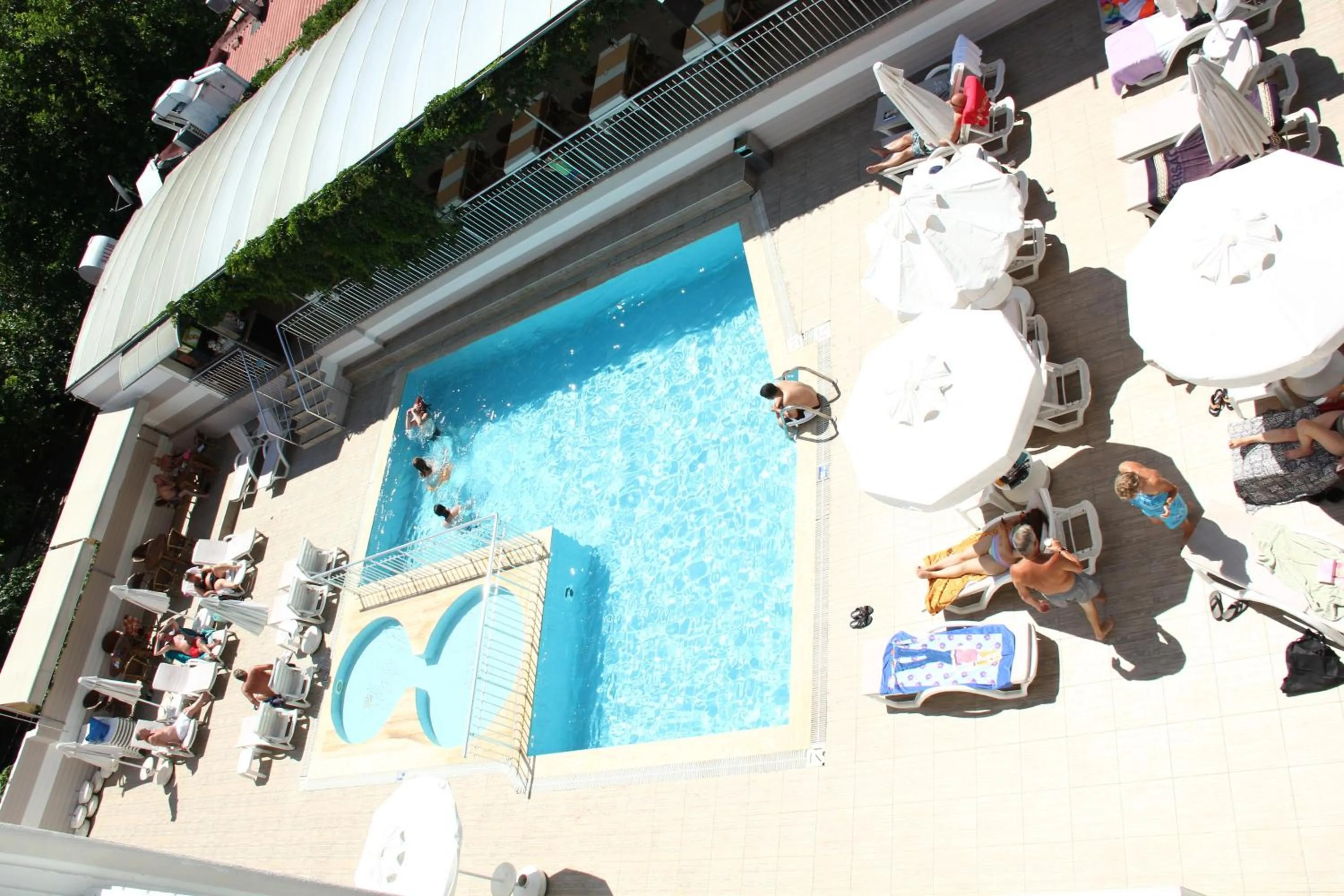 Pool view in Side Miami Beach Hotel