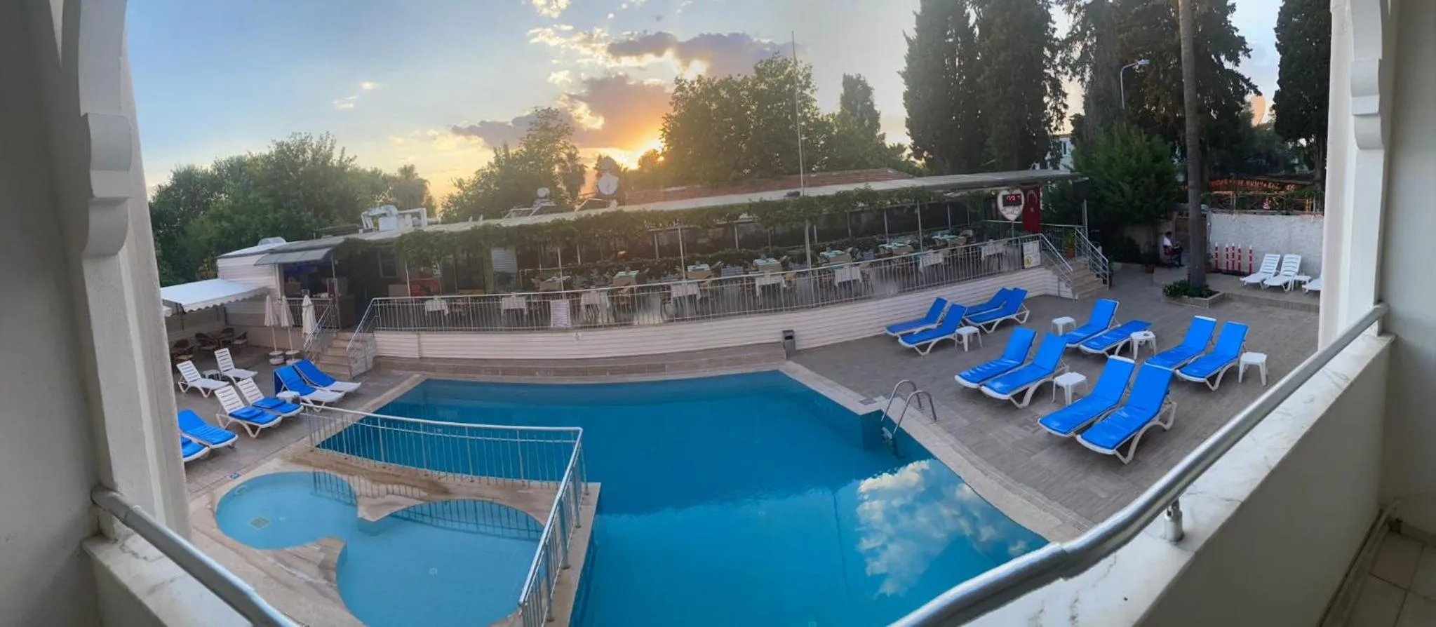 Pool view in Side Miami Beach Hotel