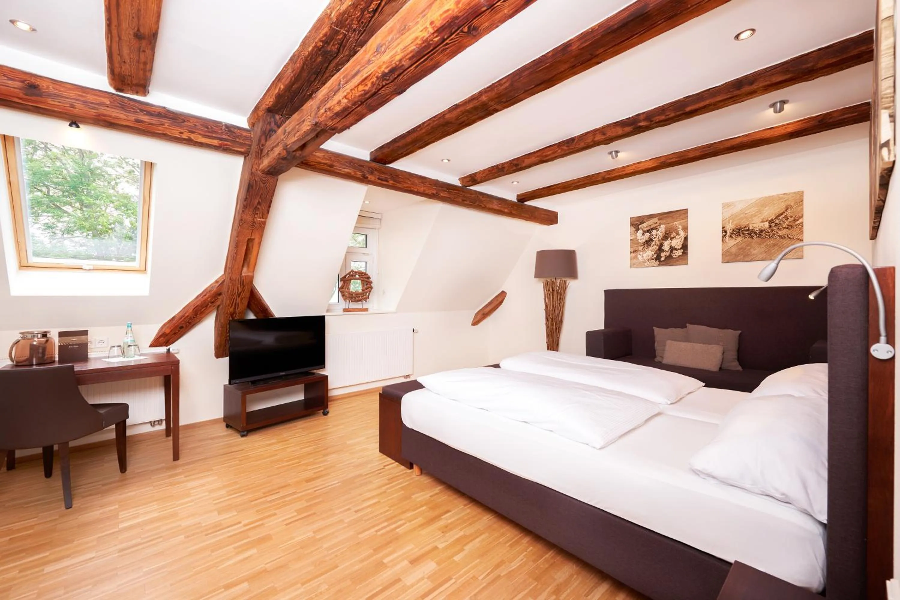 Photo of the whole room, Bed in Rebers Pflug