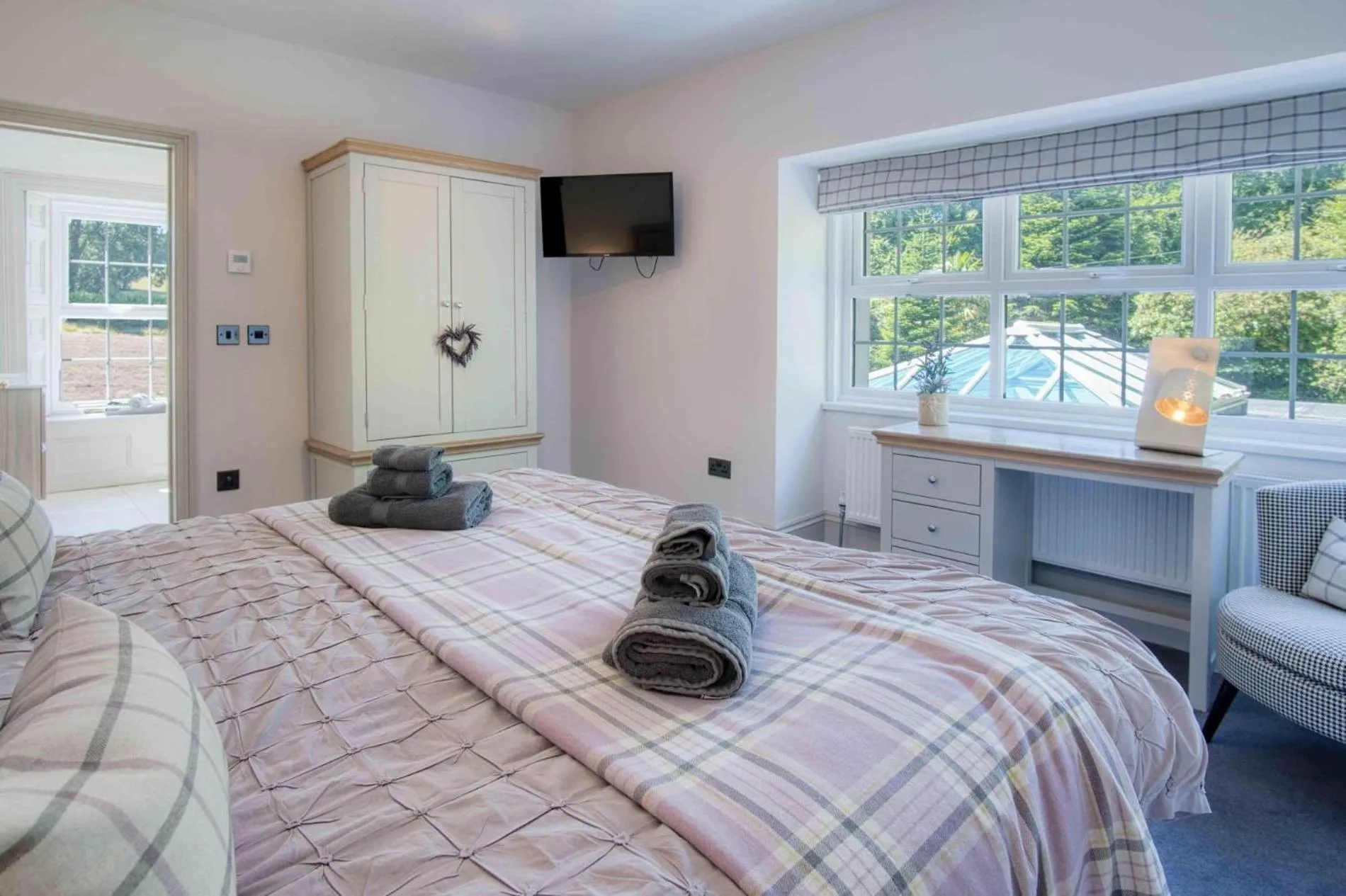 Floor plan, Bed in Cilrhiw Country House - Princes Gate
