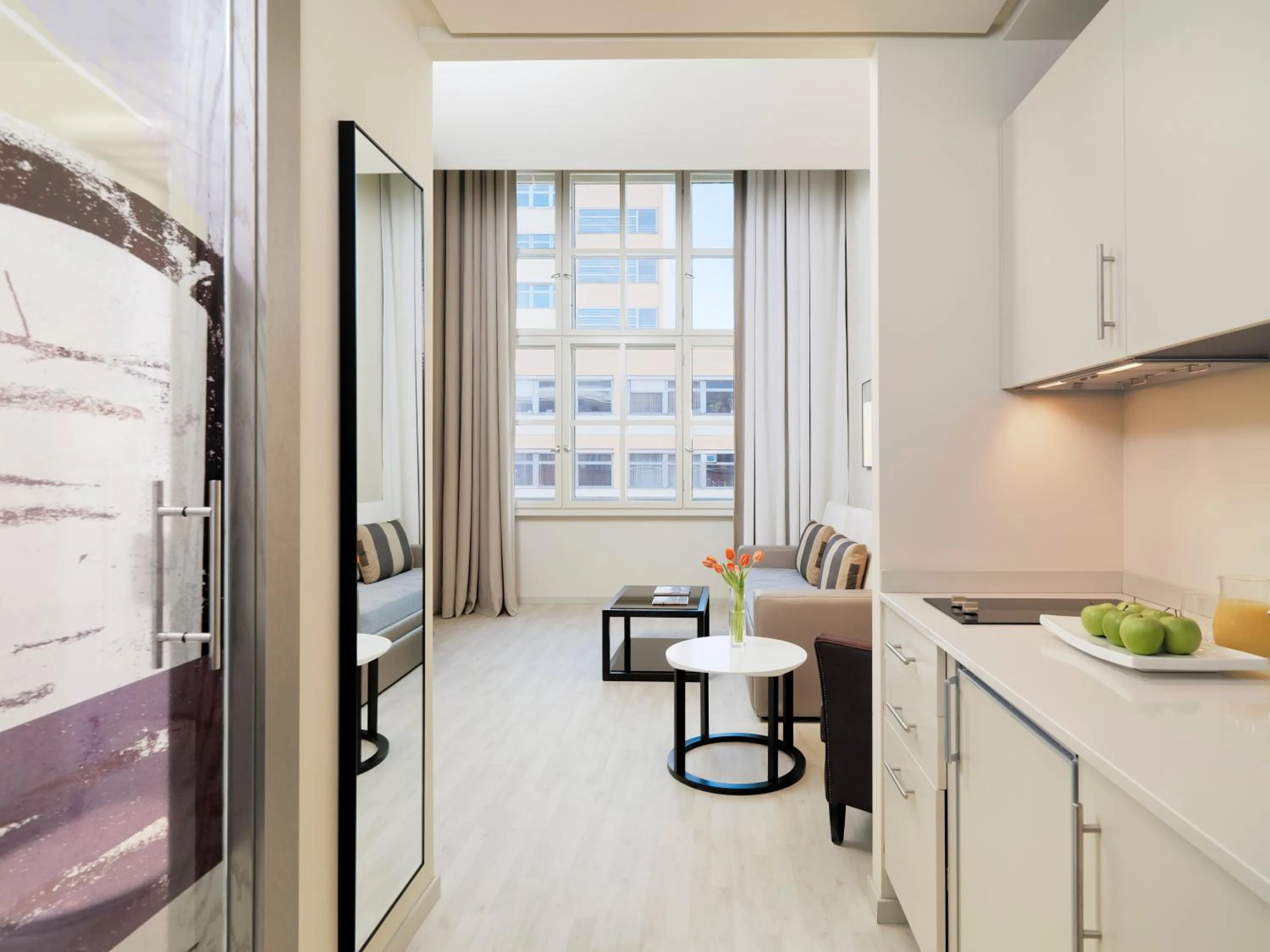 Kitchen or kitchenette in H10 Ku'Damm Lofts