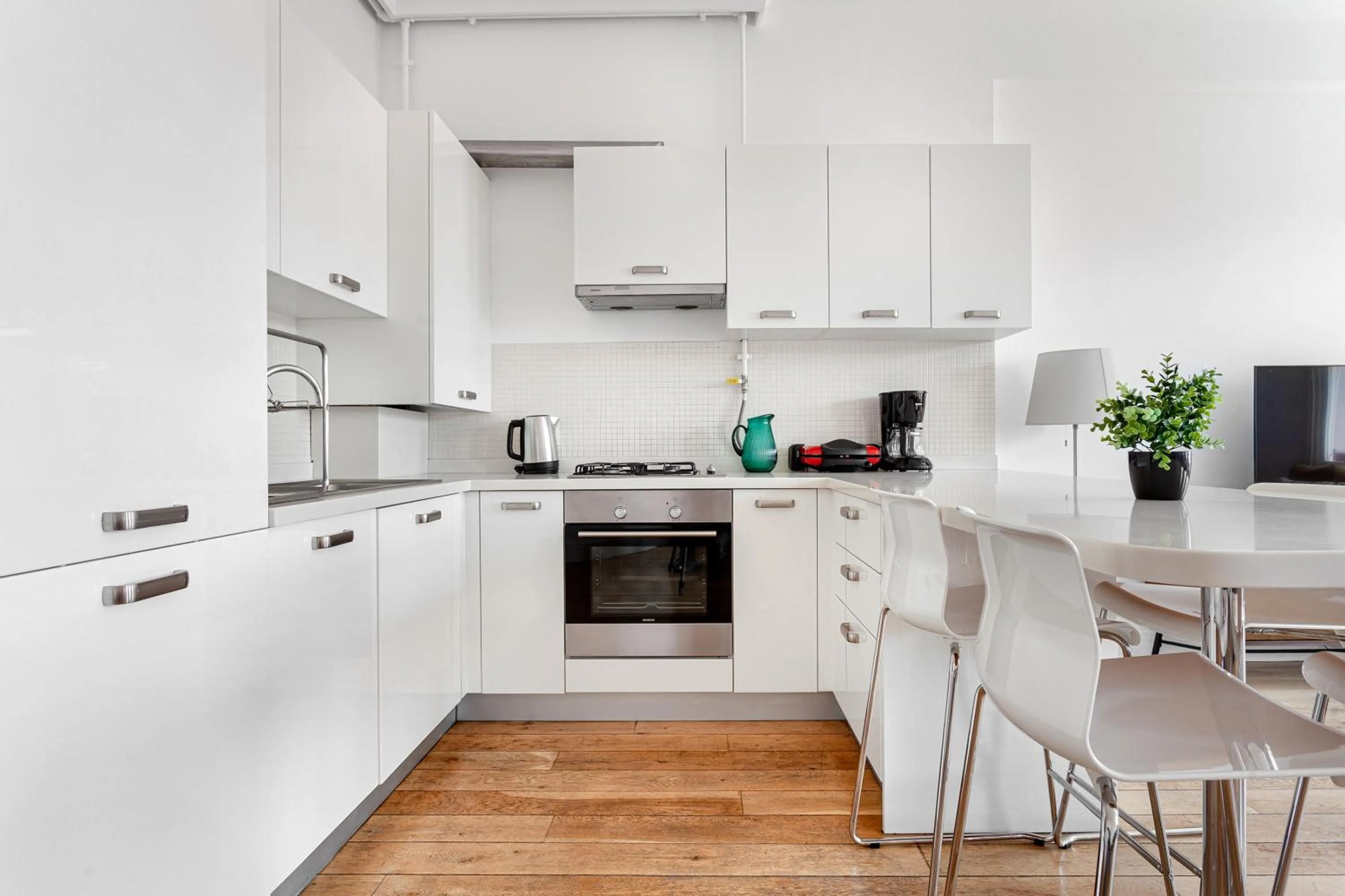 Kitchen or kitchenette in NOA - Tatar Beyi 18