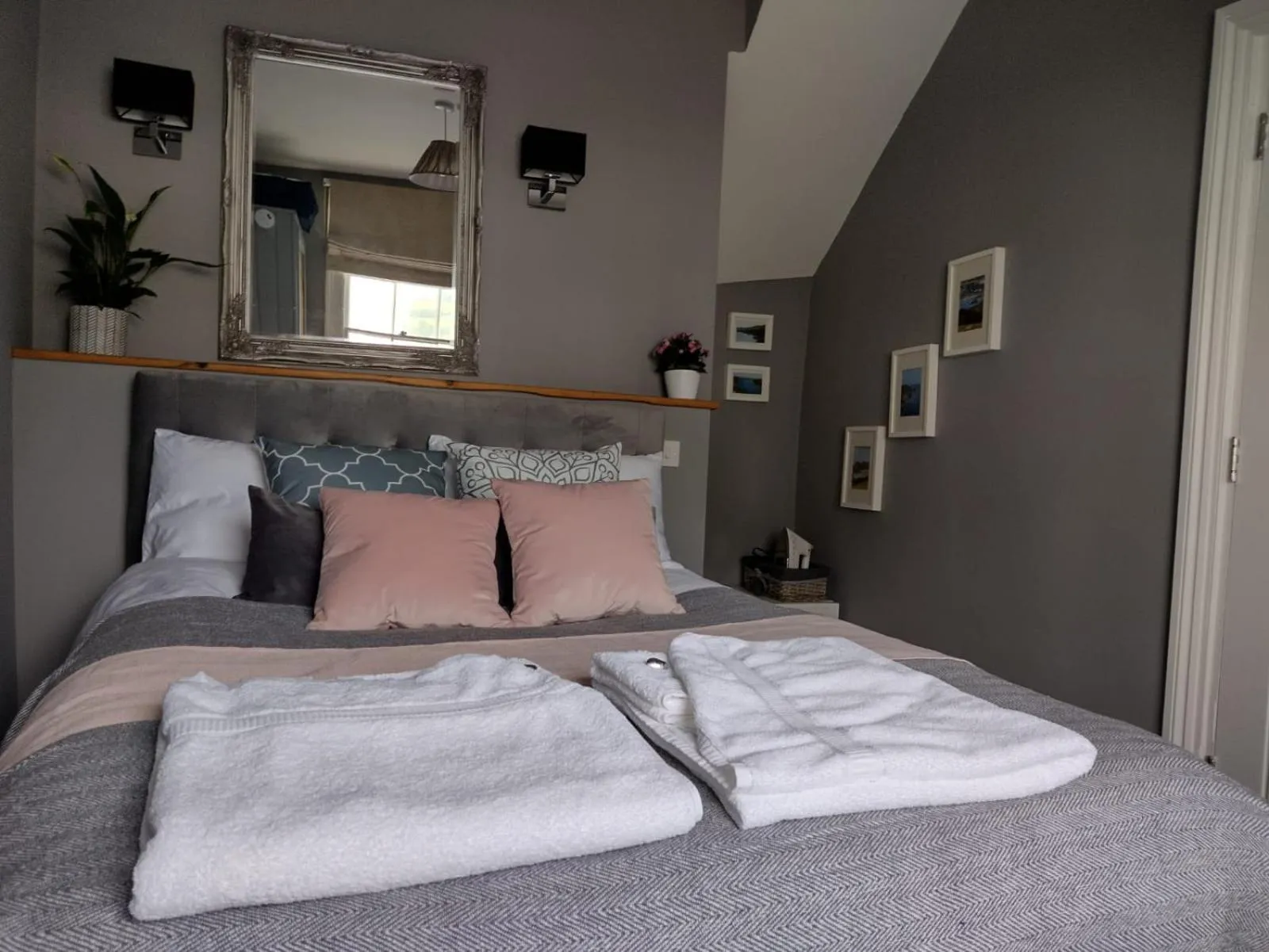 Bed in Millpool House